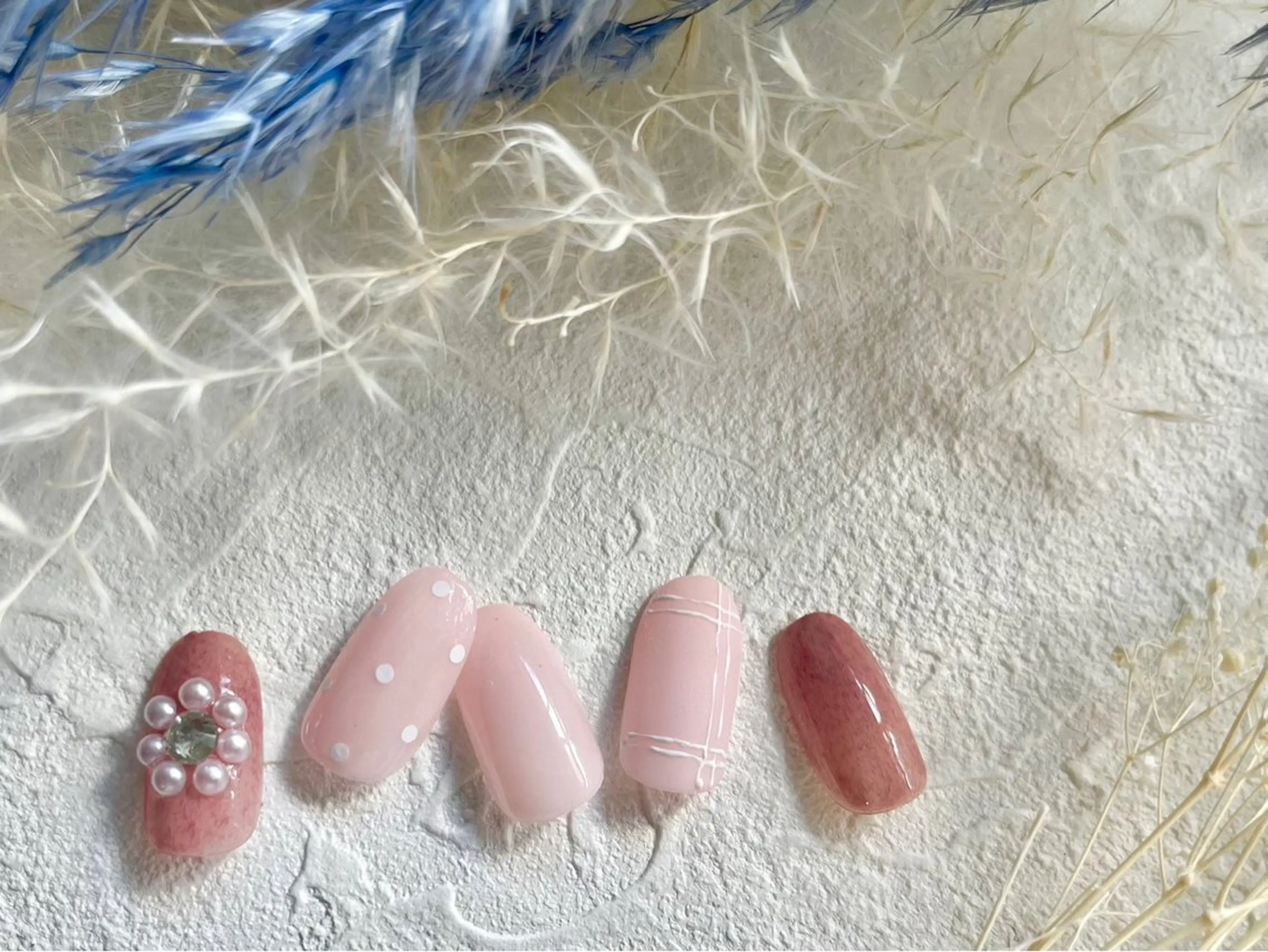 ネイル オーロラネイル 入学式 フットネイル フレンチネイル ジェルネイル Mogu nail 二子玉川のネイルデザイン