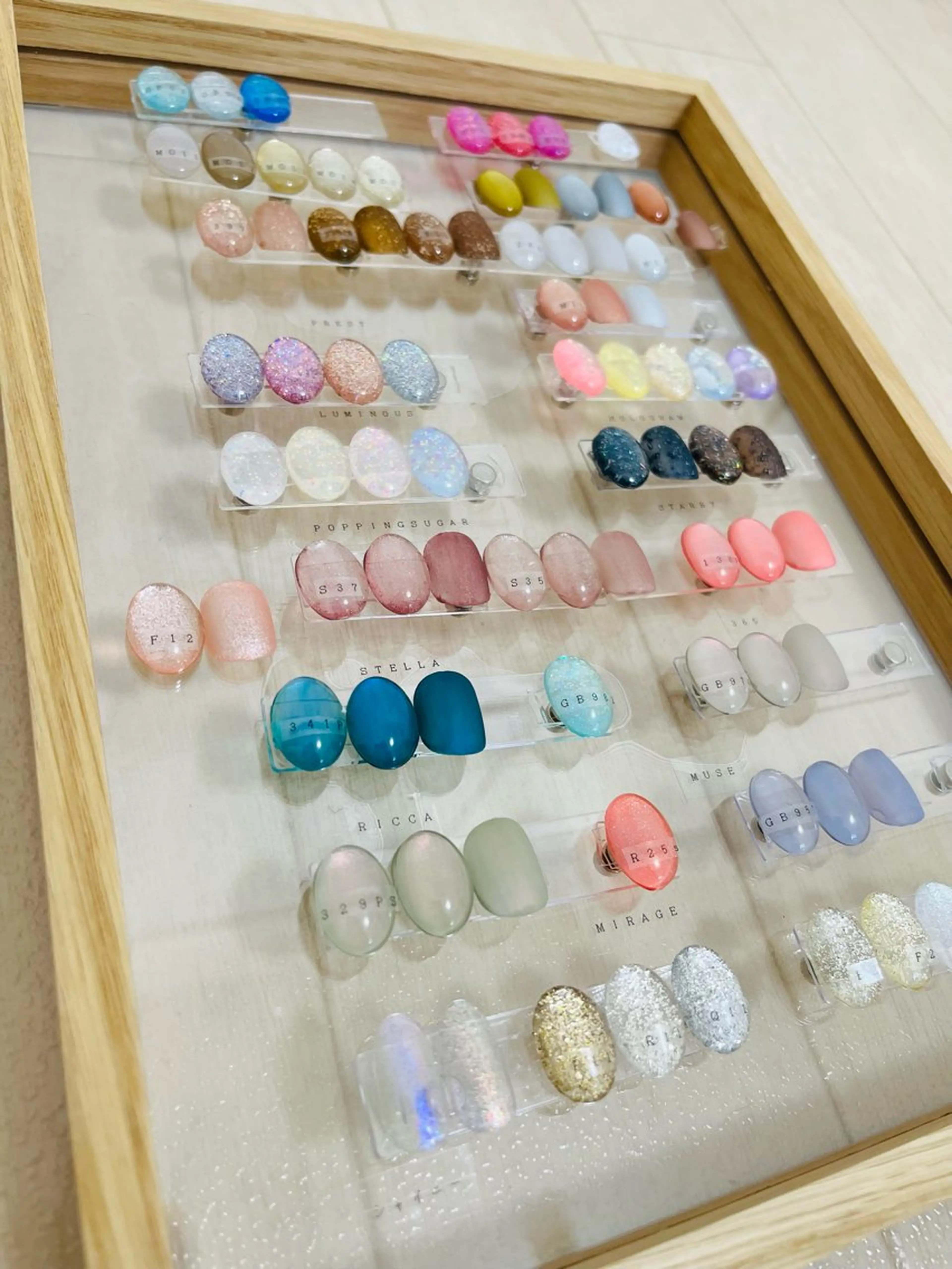 ネイル ラメ(グリッター) nail room.のネイルデザイン
