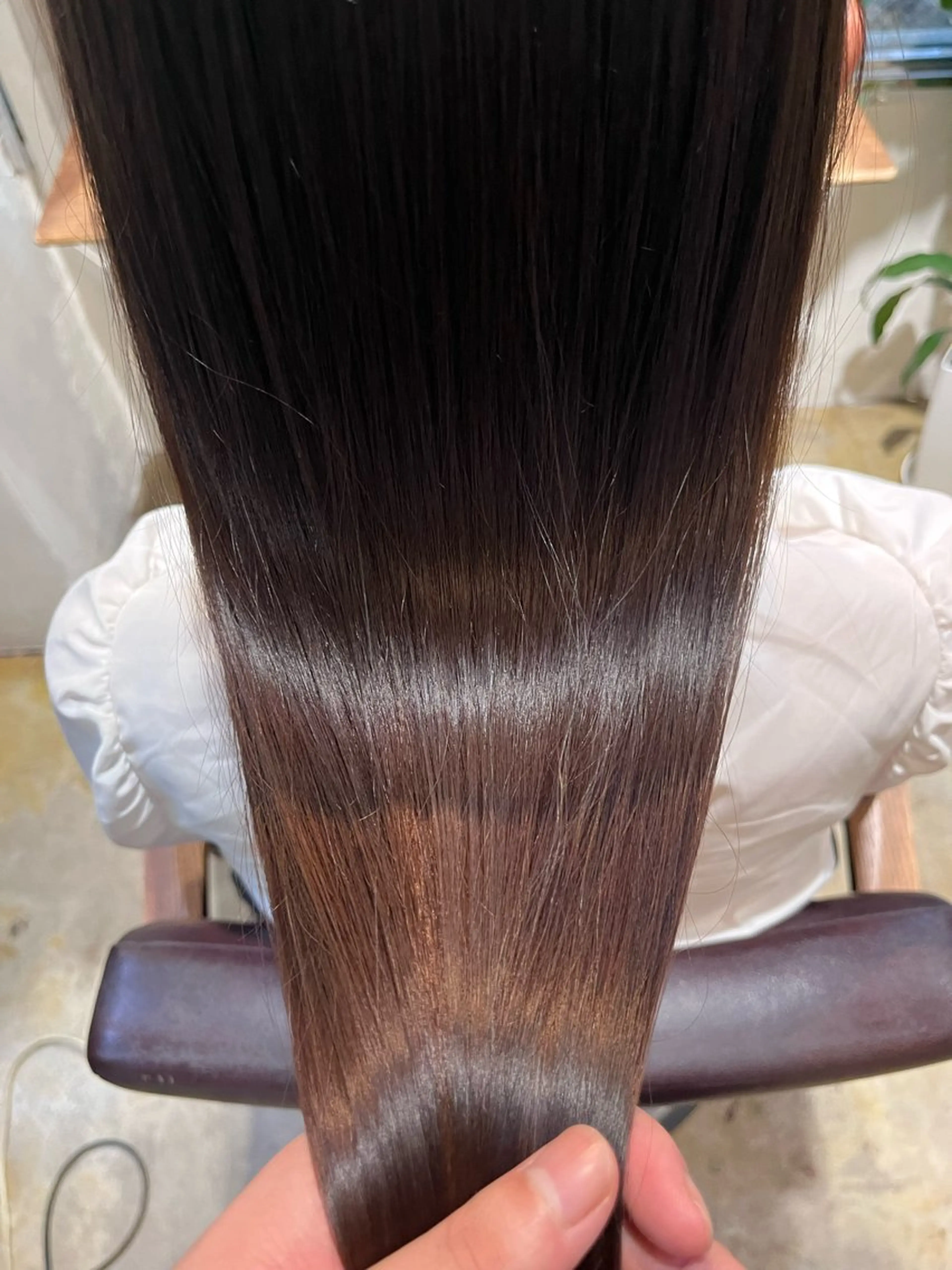 ロング 縮毛矯正 太田 渚遊のヘアスタイル