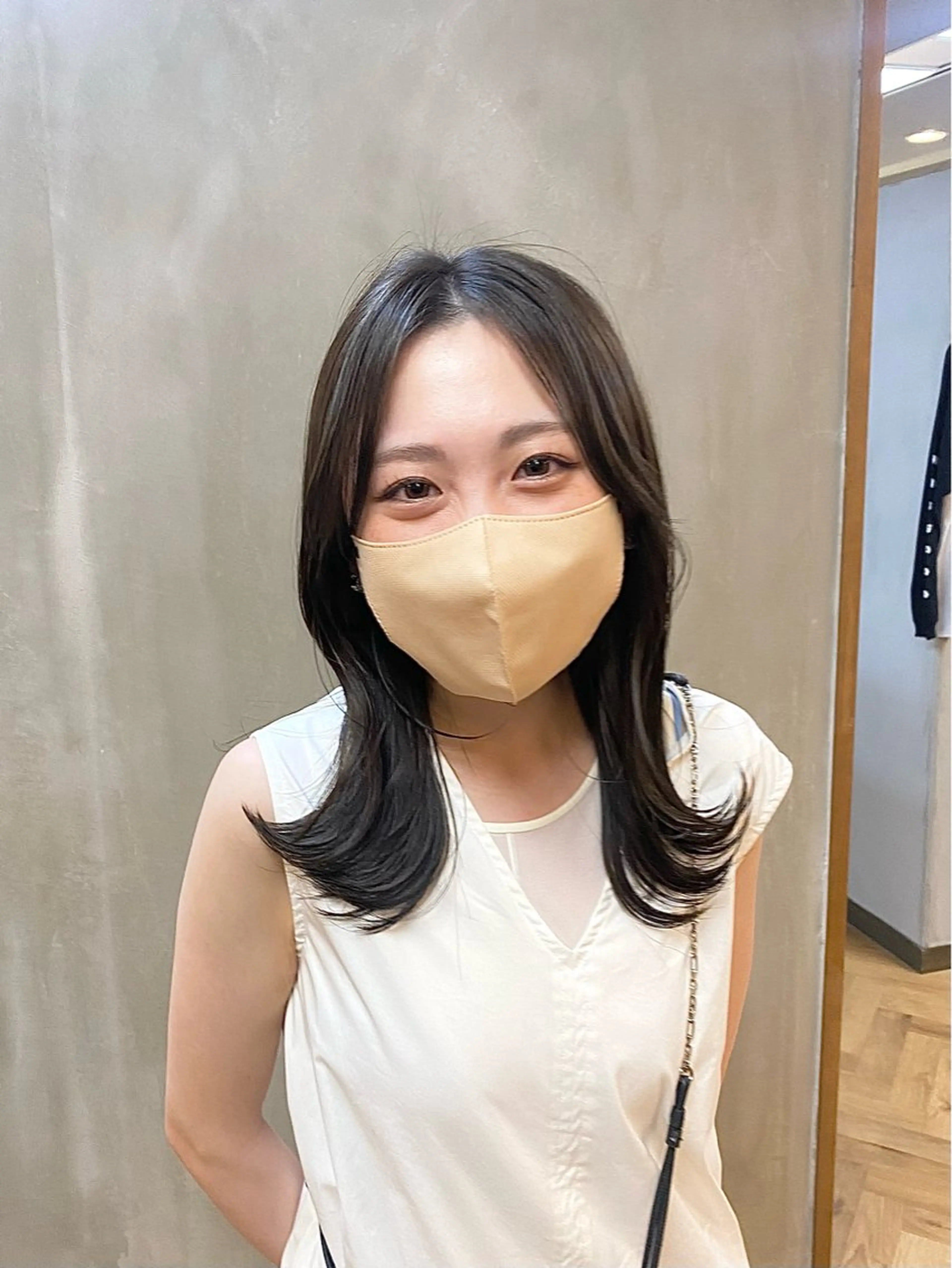 セミロング カラー パーマ ヘアアレンジ グレージュ くびれヘア レイヤーカット カット ヘアカラー トリートメント ハル🌸柔色/ ブリーチなし/艶髪のヘアスタイル