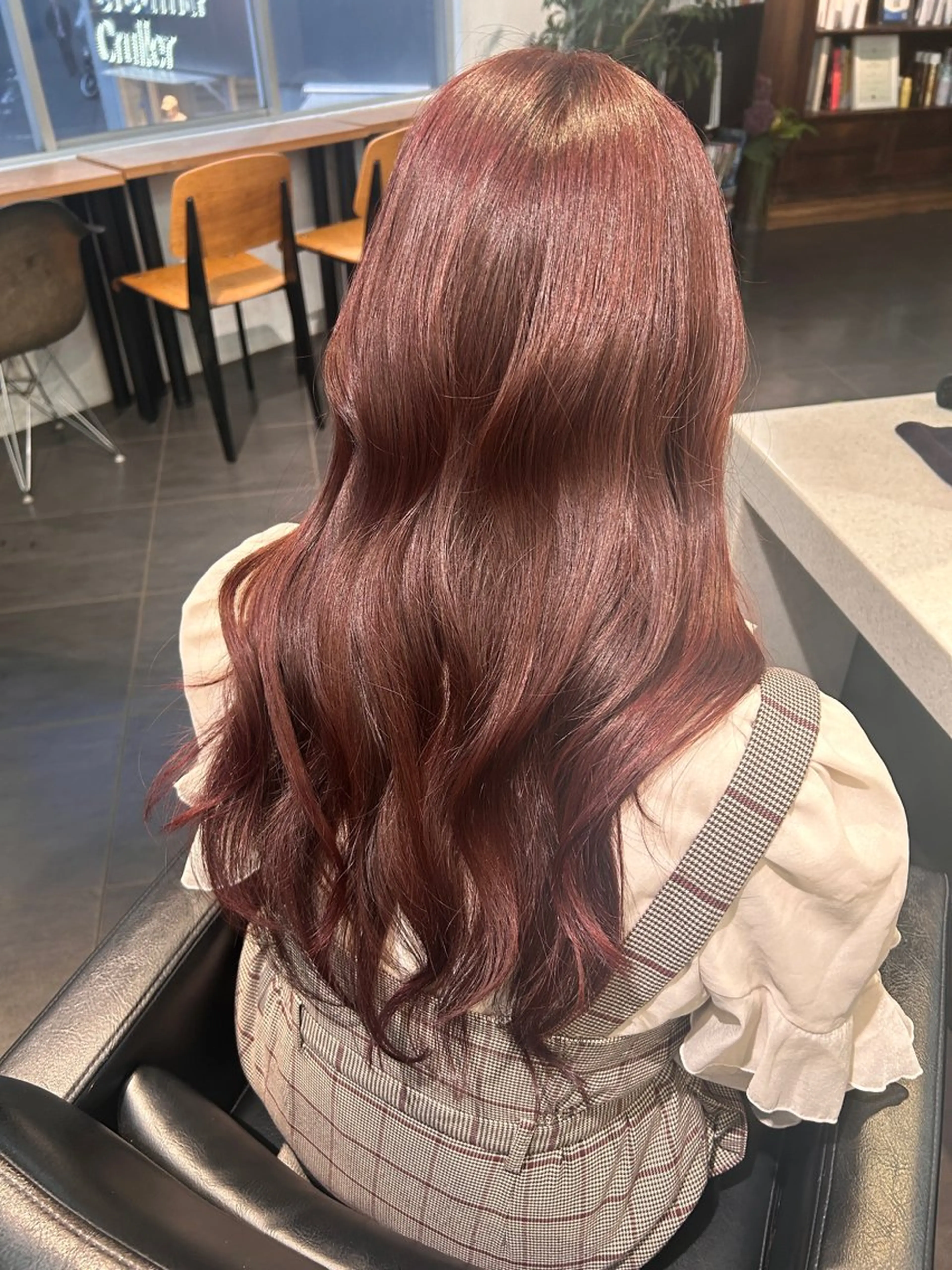 ロング カラー ブリーチ ブラウンカラー ダブルカラー ブリーチなしカラー ピンクカラー ヘアカラー トリートメント 顔まわりカット🎀 暖色カラー🎀ゆうなのヘアスタイル