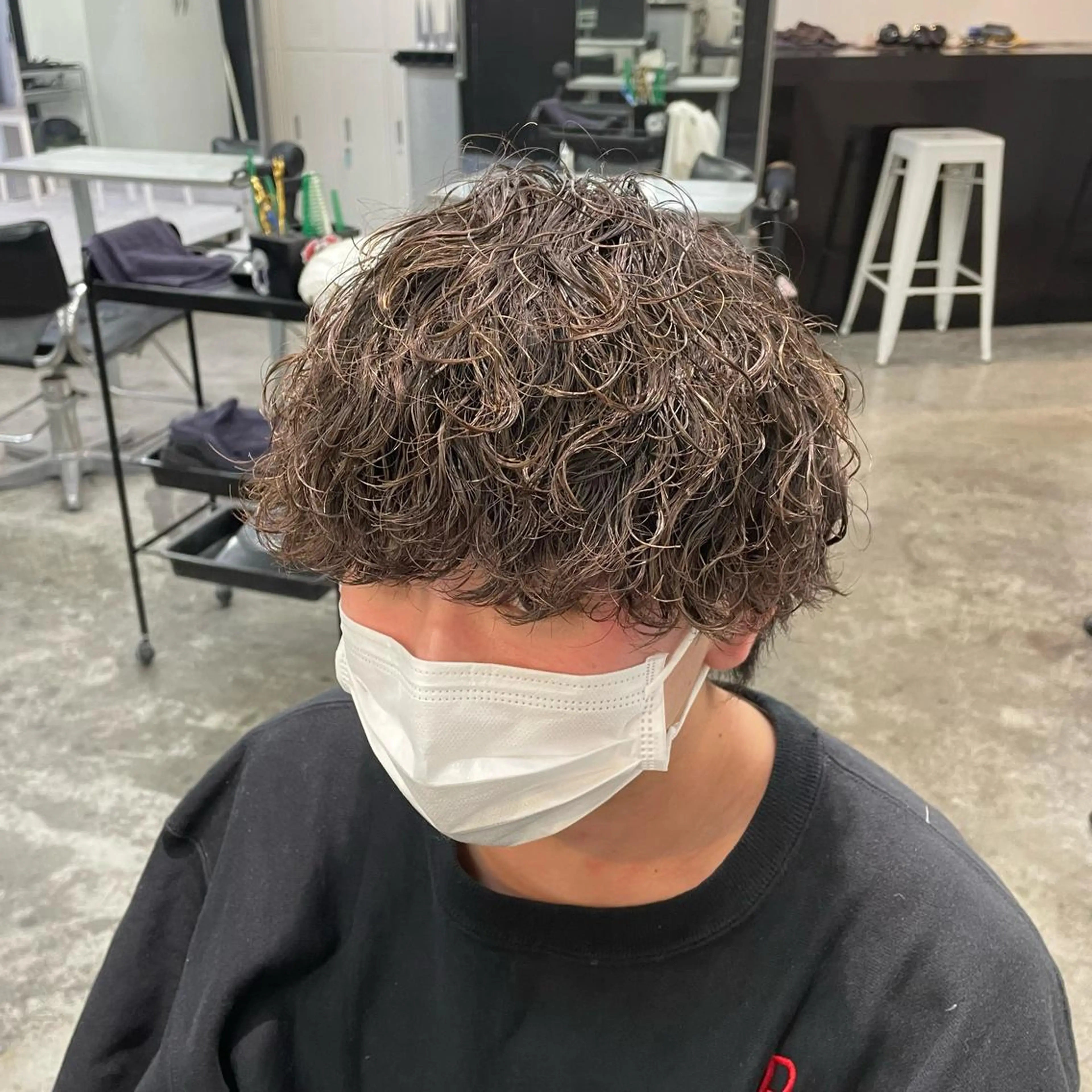 ショート パーマ メンズ メンズパーマ 波巻きパーマ カット パーマ メンズ特化美容師/ 藤戸 椋のヘアスタイル