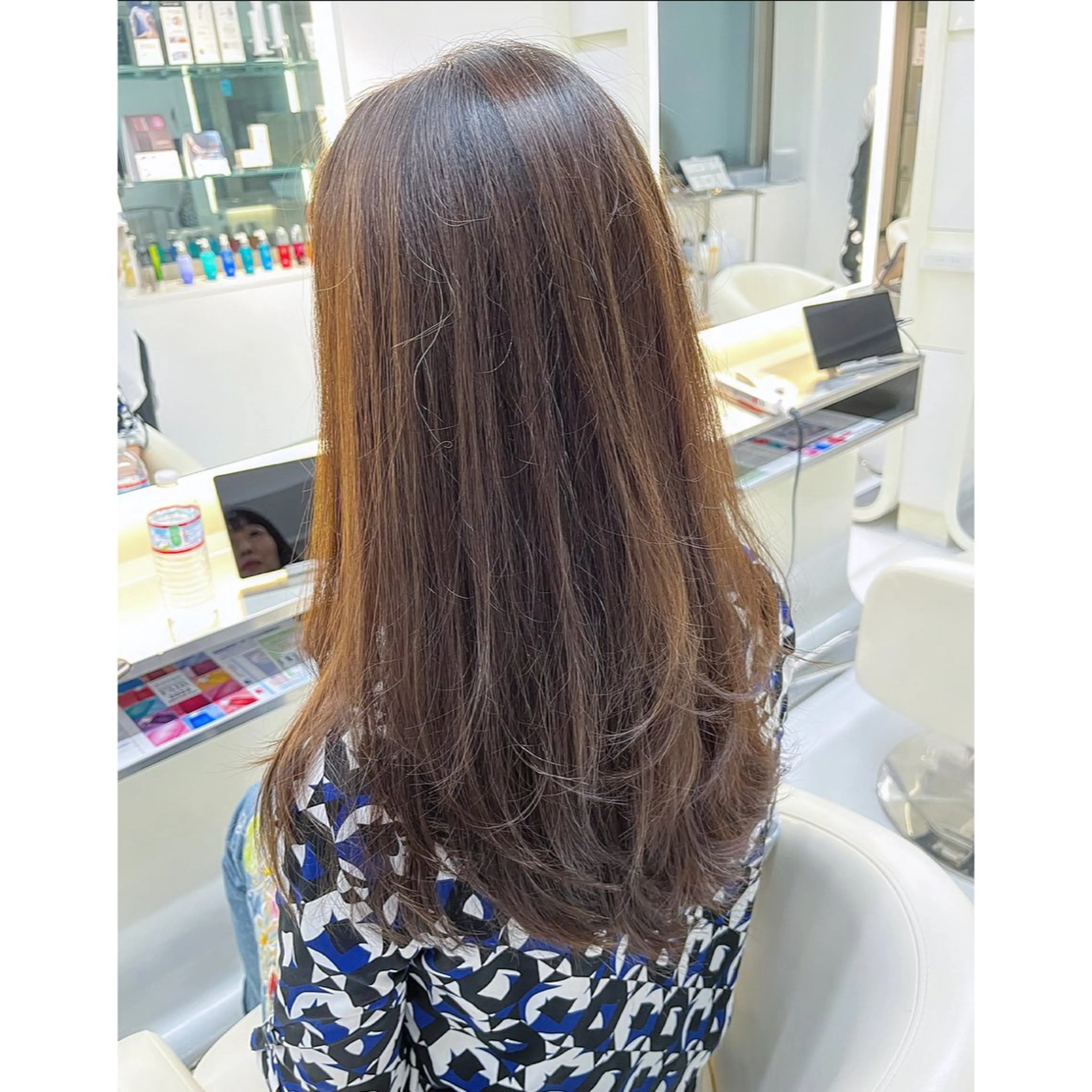 ロング レイヤーカット ローレイヤー asterisk所属・涼音 🫧前髪お助け美容師のヘアスタイル