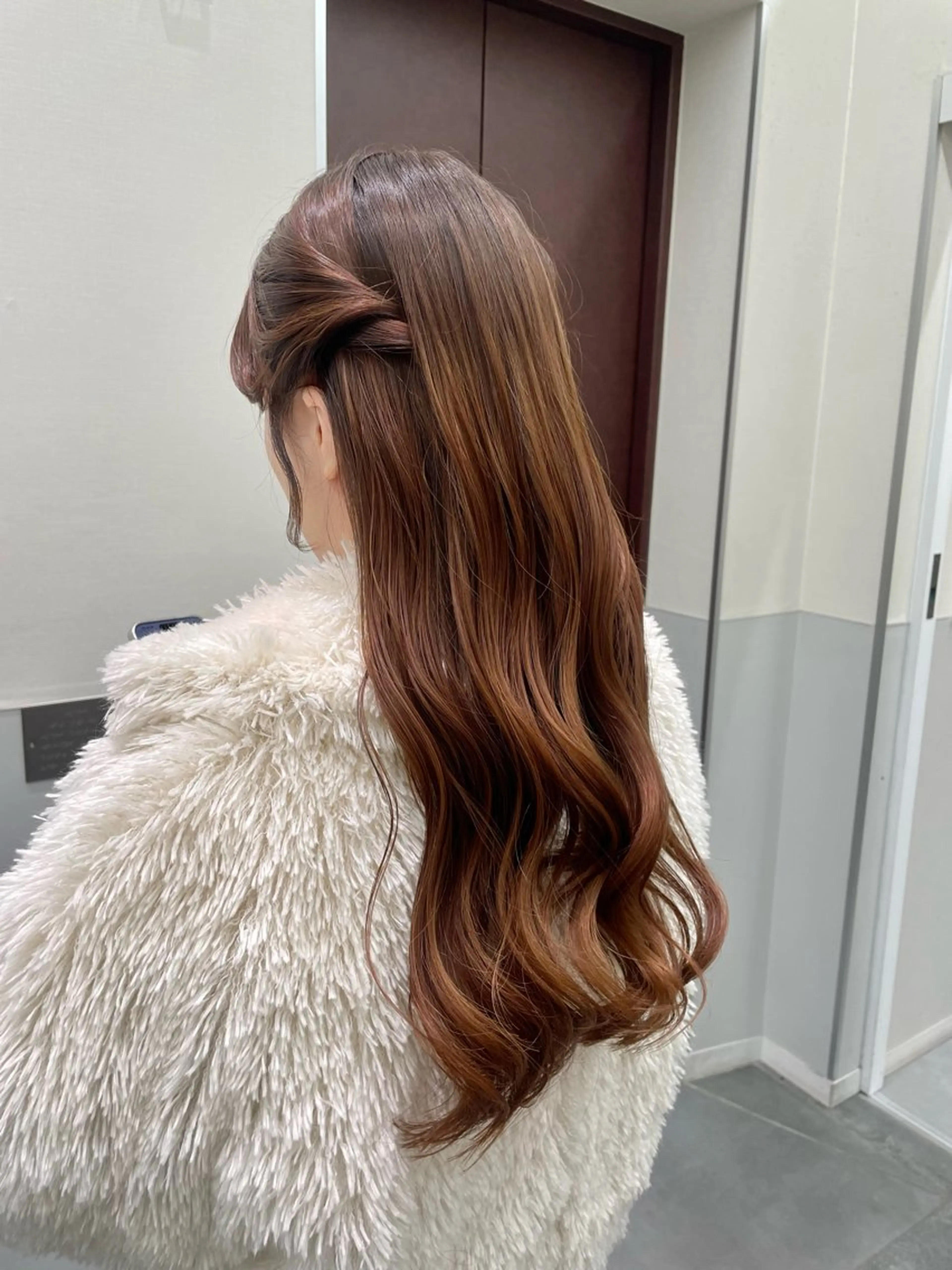 salowin銀座6丁目所属・銀座 Megumiのヘアスタイル