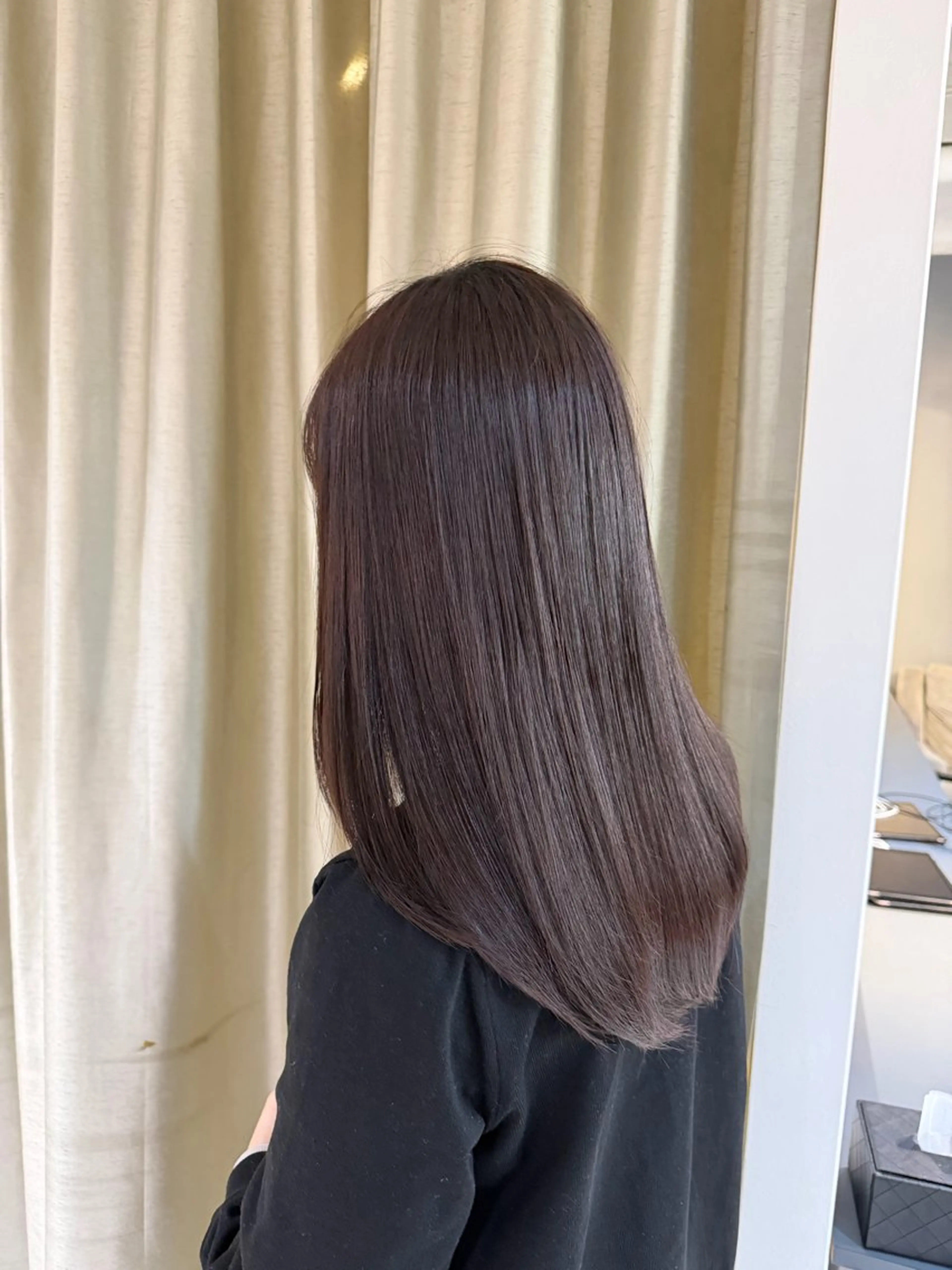 カラー ヘアカラー 吉田 莉子のヘアスタイル