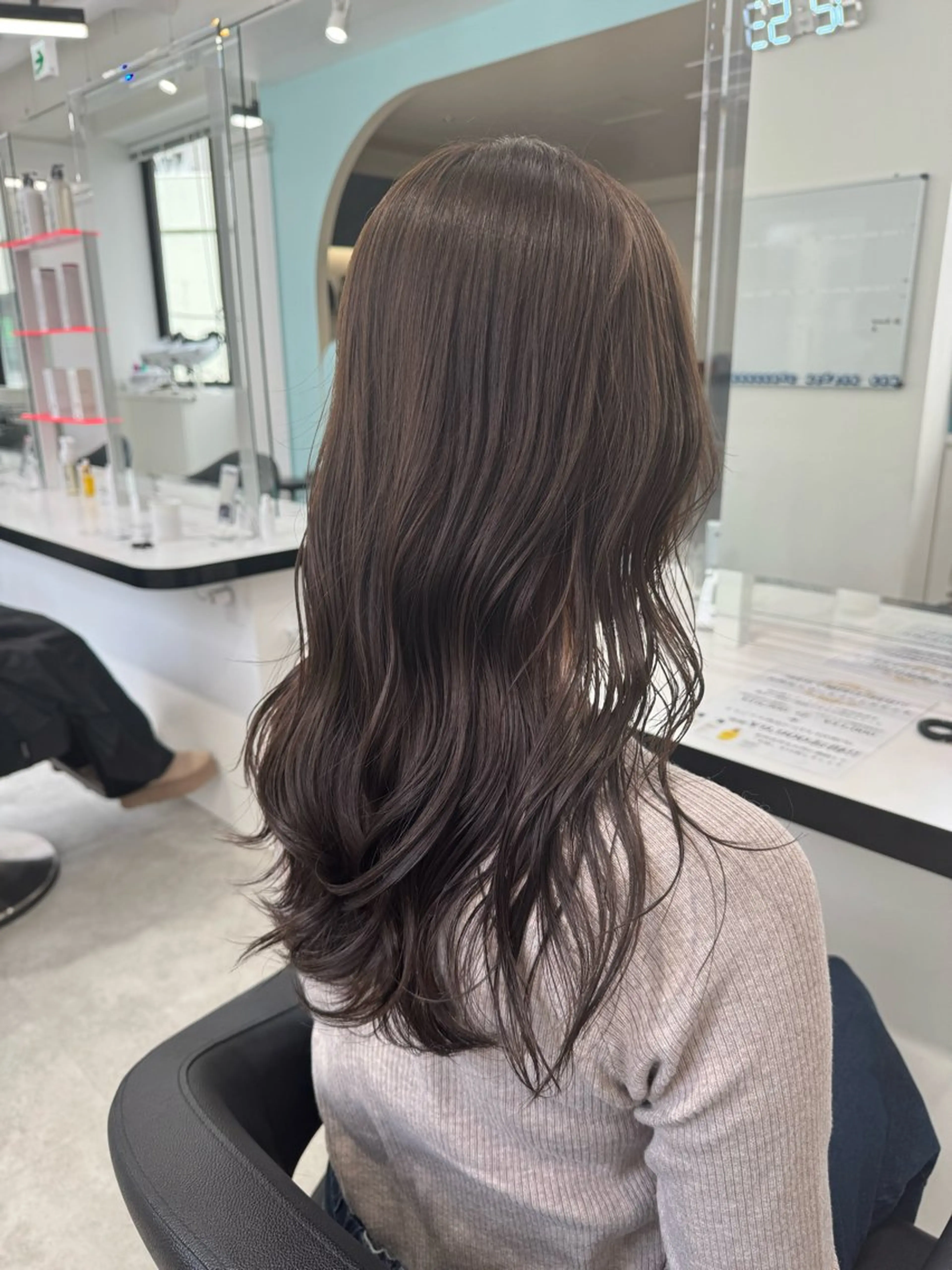 ロング カット ヘアカラー トリートメント ⛄️レイヤー⛄透明感 ⛄️kyotaroのヘアスタイル