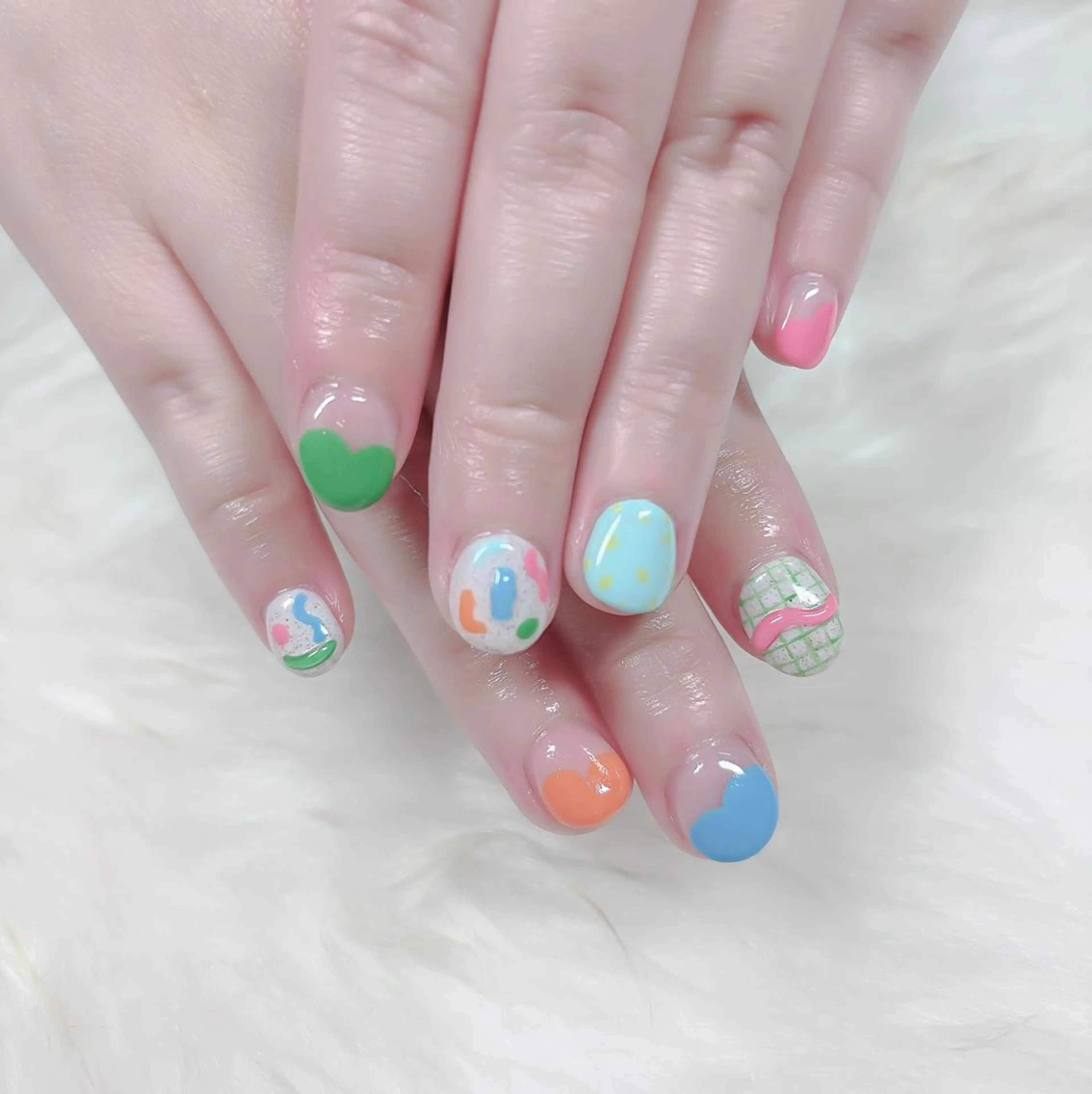 ネイル ハンドネイル Miku. Nのネイルデザイン