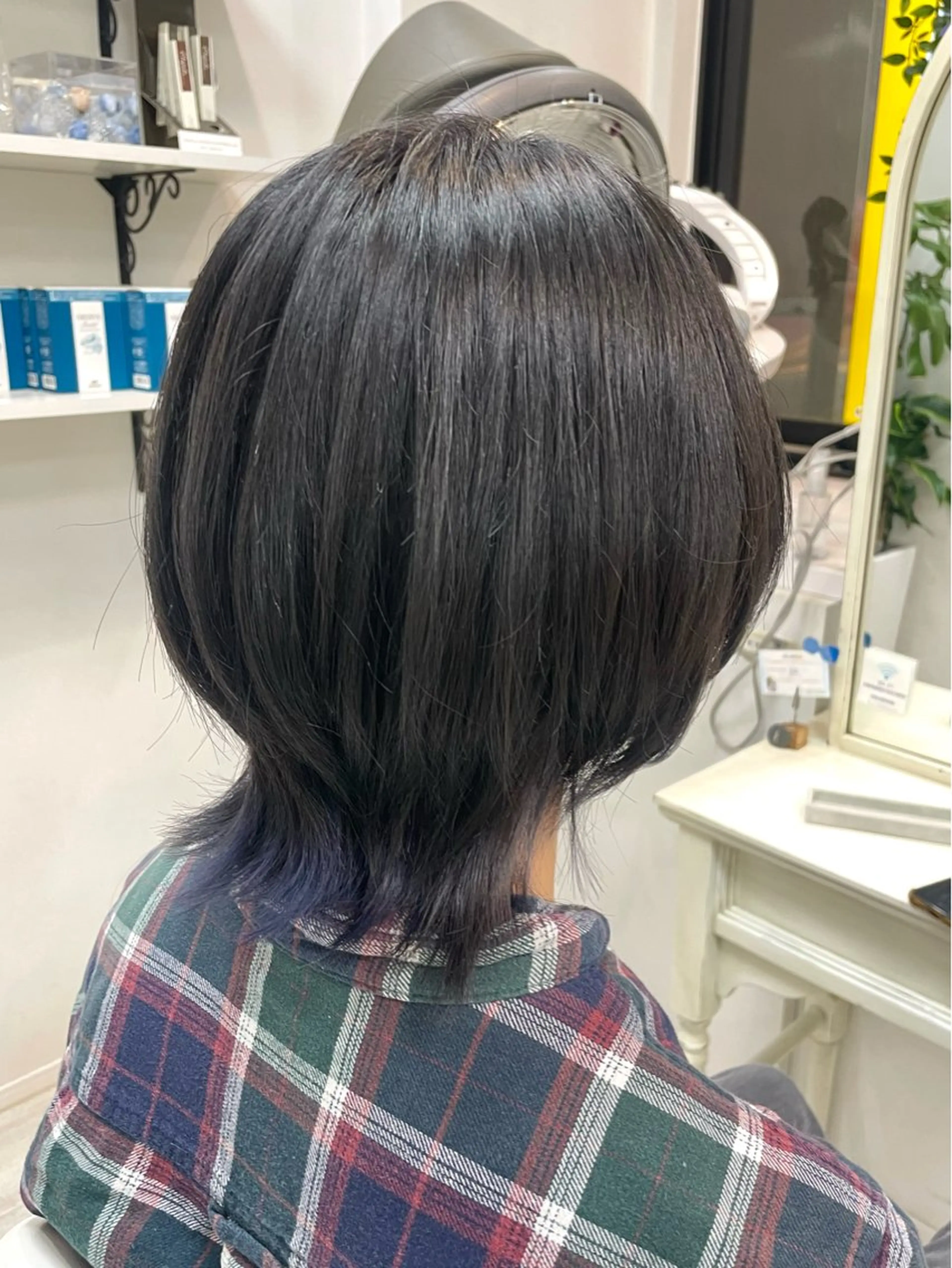 ショート ウルフカット カット ヘアカラー 新籾 尚哉のヘアスタイル