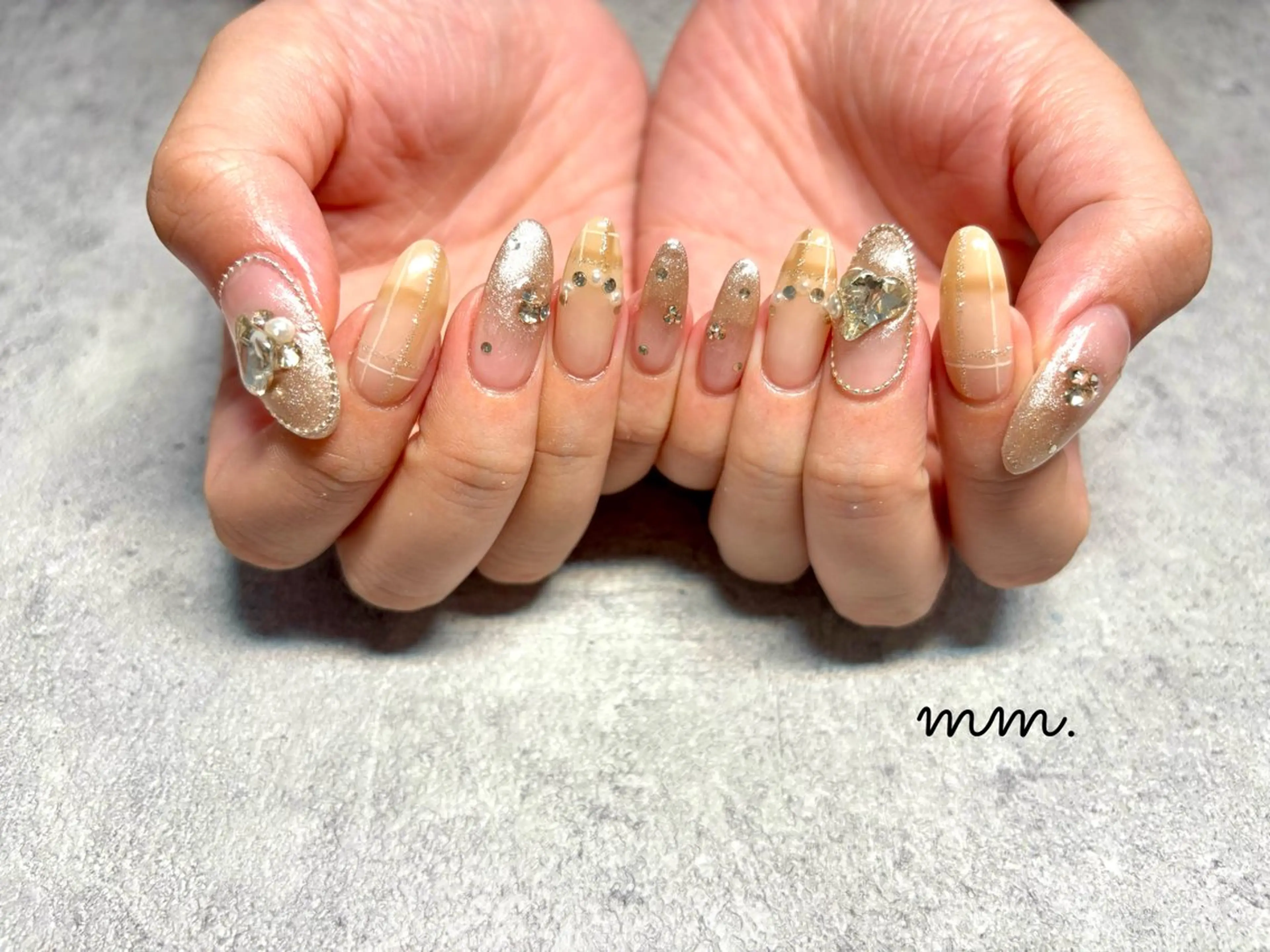 ネイル ハンドネイル mm. ✨Ayuna✨のネイルデザイン