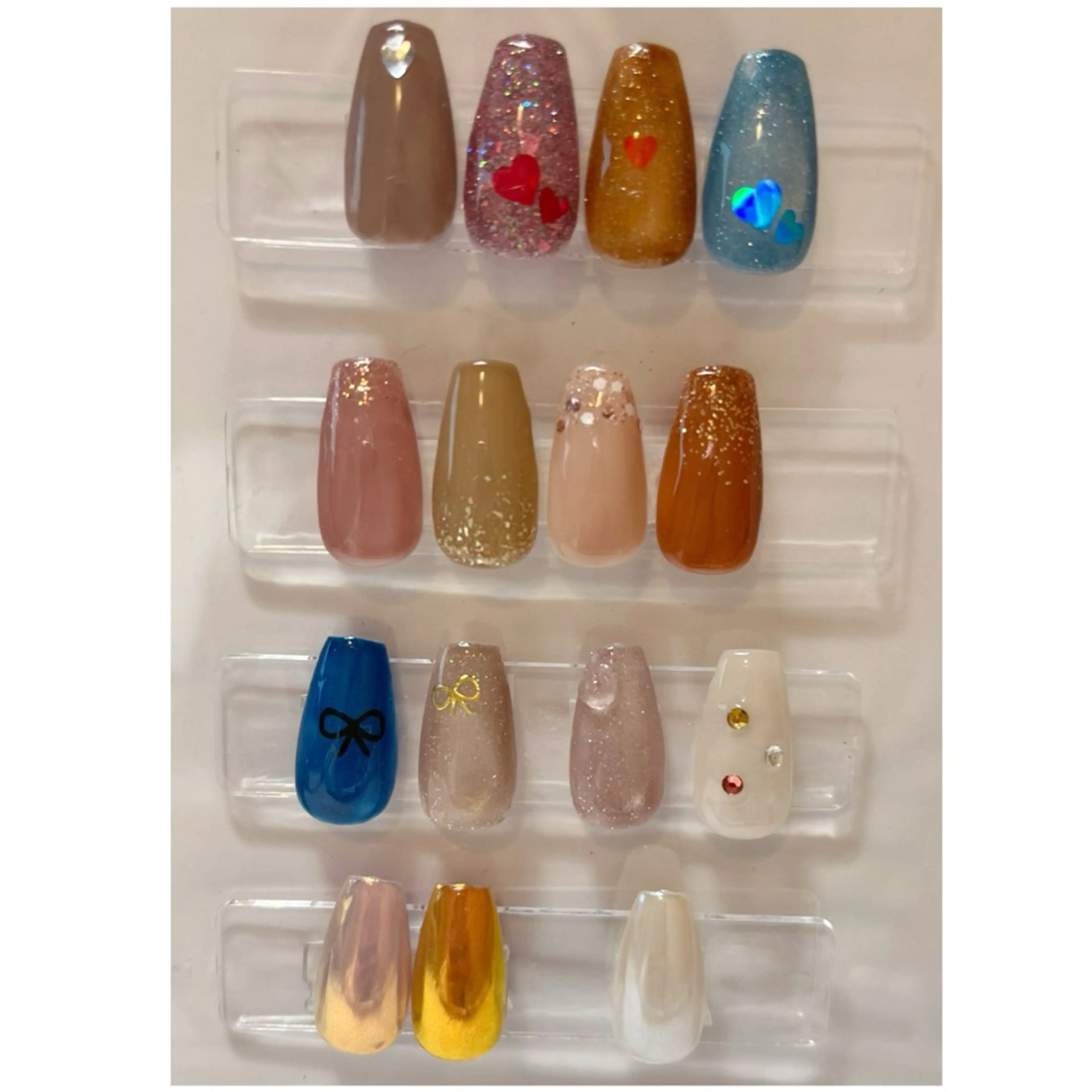 【オフなし・1本〜入れられるデザインサンプル🪽】ハートホロ、ラメ、リボン、オーロラパウダー など🧸ྀི⭐️の写真