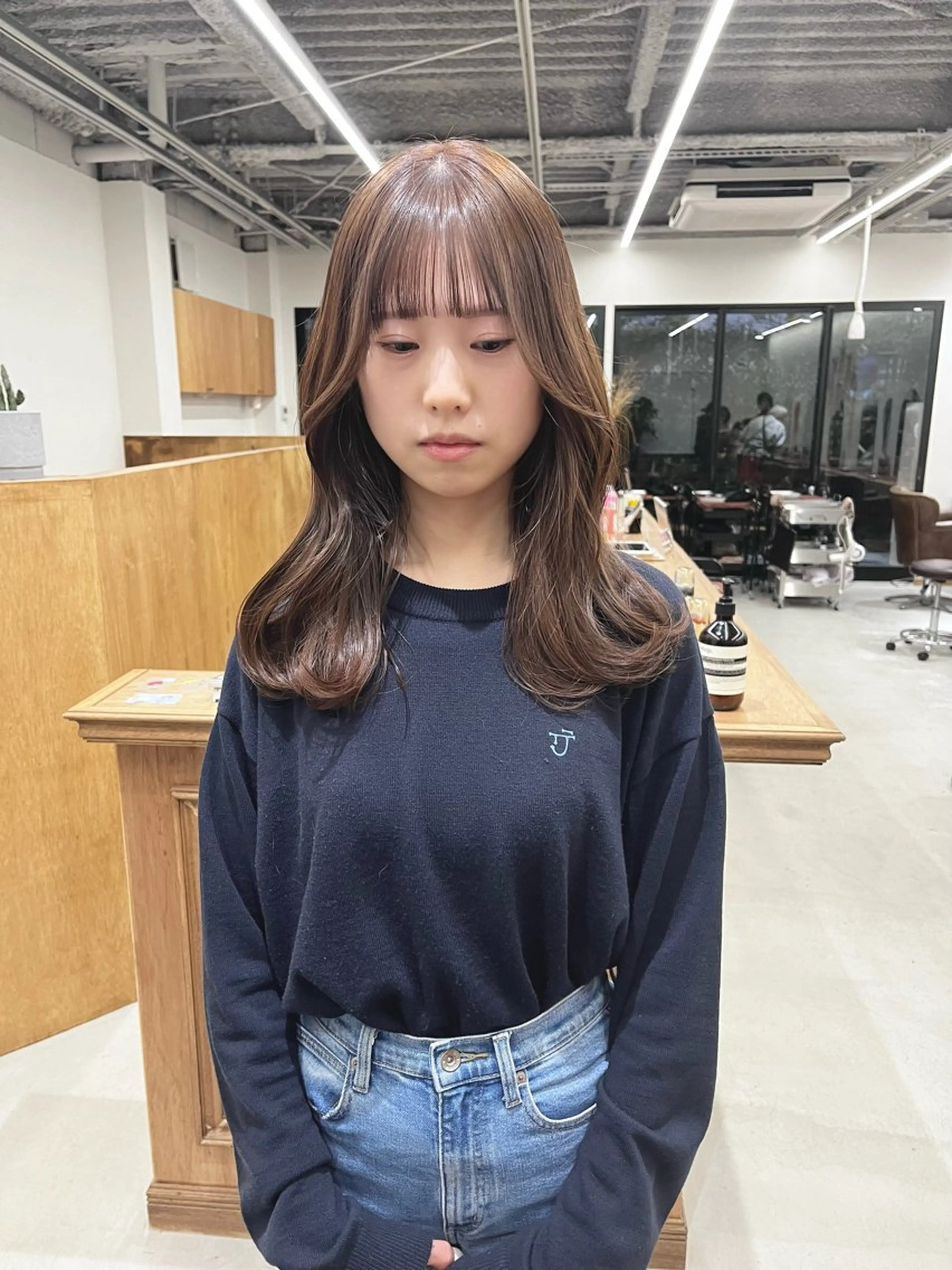 セミロング カラー ヘアアレンジ ブリーチ ダブルカラー ブリーチなしカラー くびれヘア esu 心斎橋店所属・ena/ブリーチなし 心斎橋・ベージュ🎀のヘアスタイル