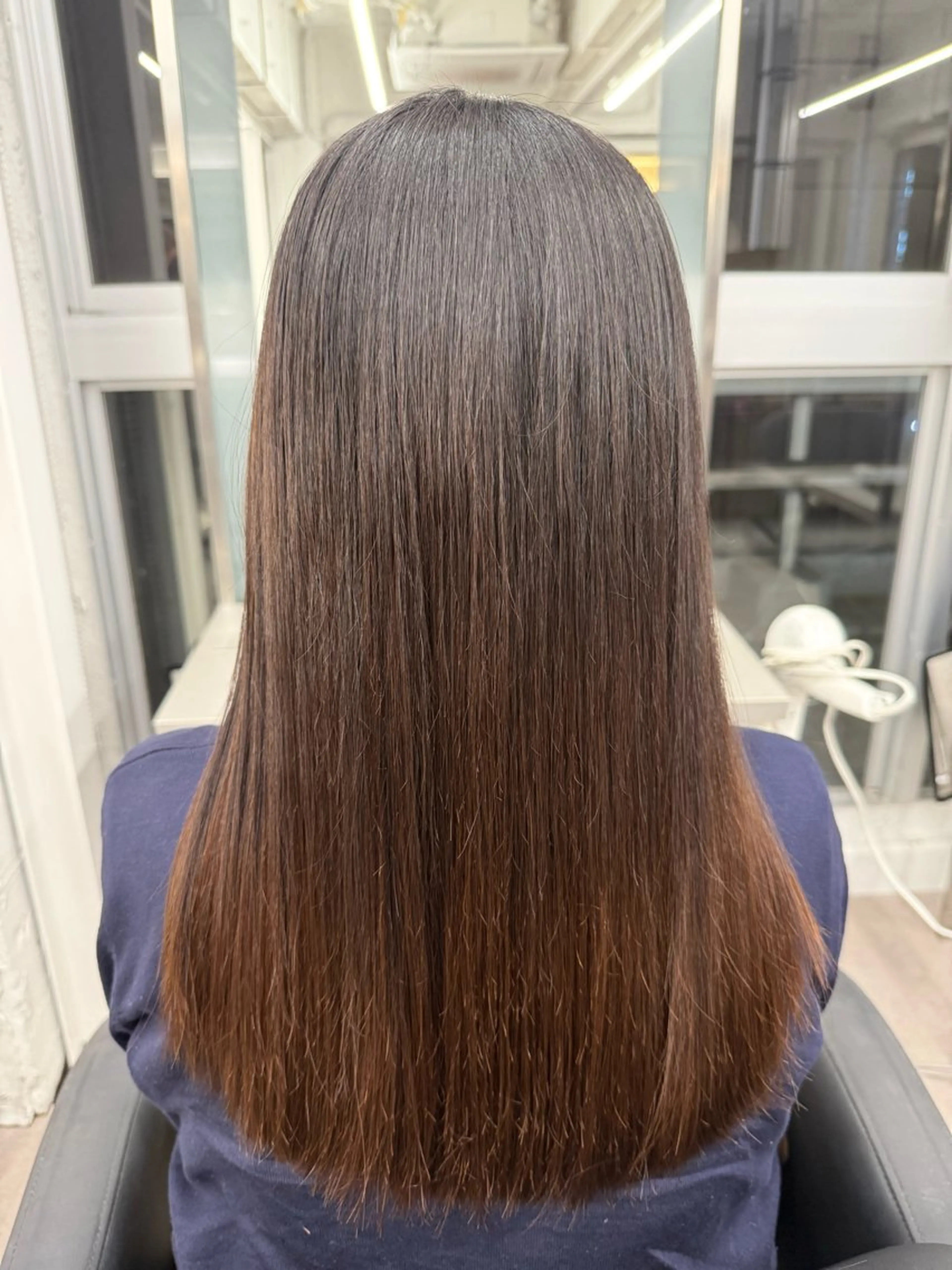 ロング カット 縮毛矯正 ひろせ ちかなのヘアスタイル