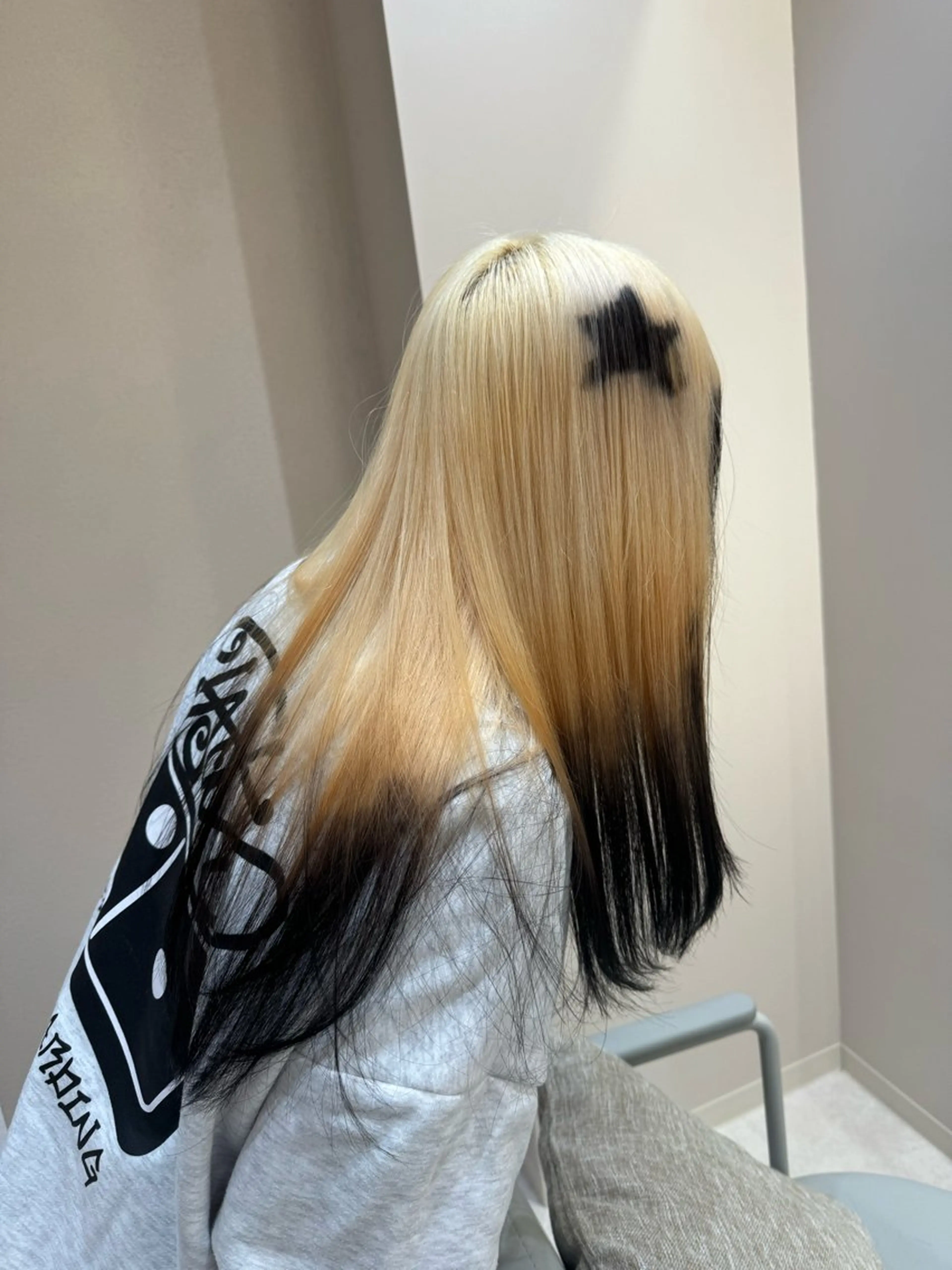 【U26】カット＋ブリーチカラー＋トリートメントの写真