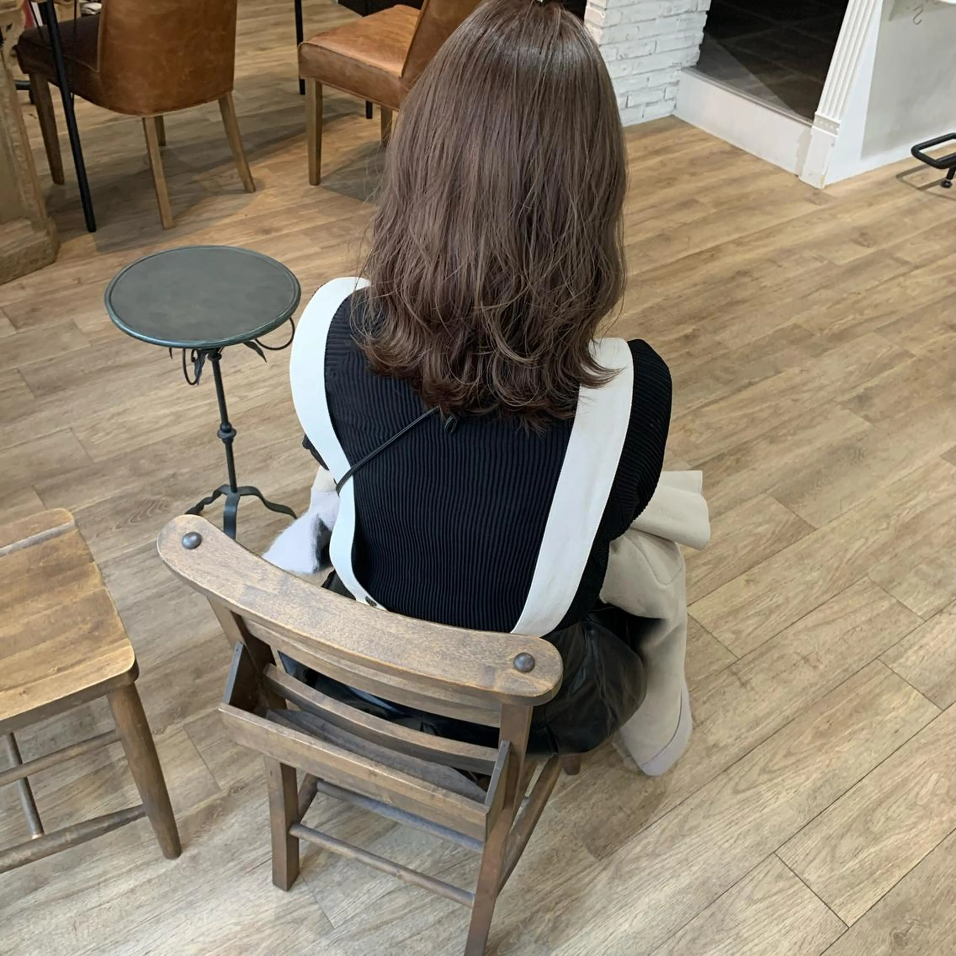 セミロング カラー ベージュカラー ヘアカラー トリートメント レイヤー/顔周り /AKARIのヘアスタイル