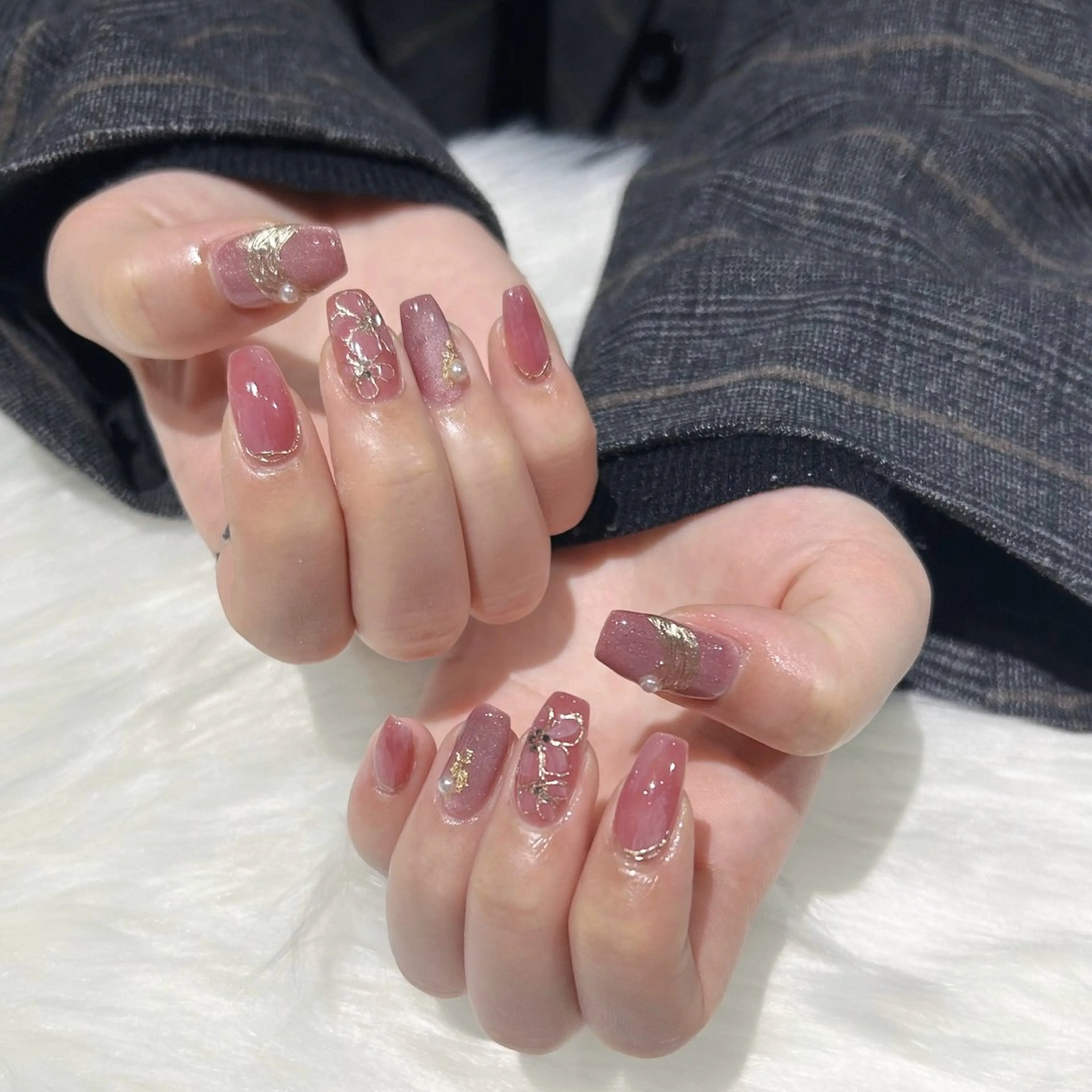ネイル フラワーネイル キラキラネイル マグネットネイル ミラーネイル ピンク ハンドネイル Keli Nailのネイルデザイン