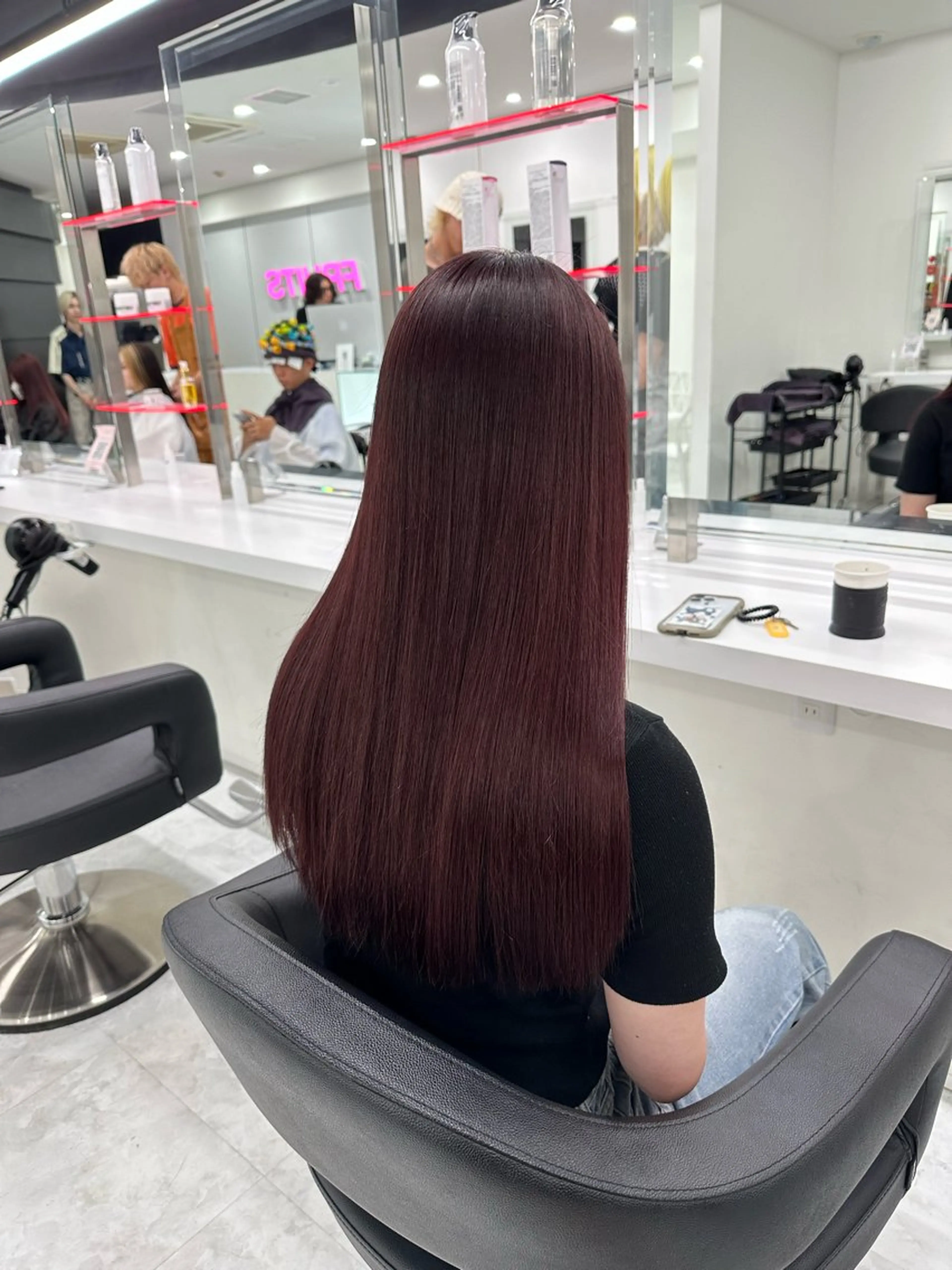 ロング カラー ヘアアレンジ SALOWIN 宇田川店所属・ブリーチなしトレンド SHUSAKUのヘアスタイル