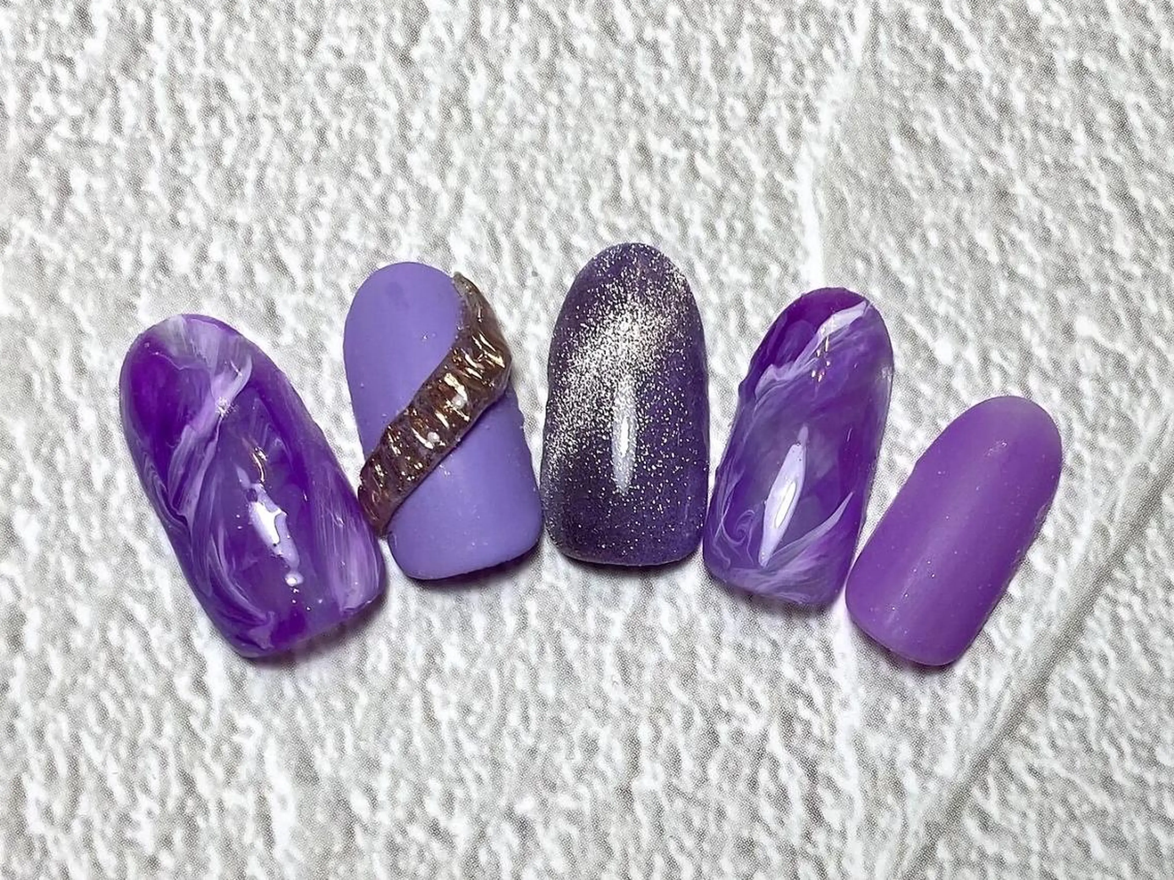 ネイル ハンドネイル Ellie Nail Honamiのネイルデザイン