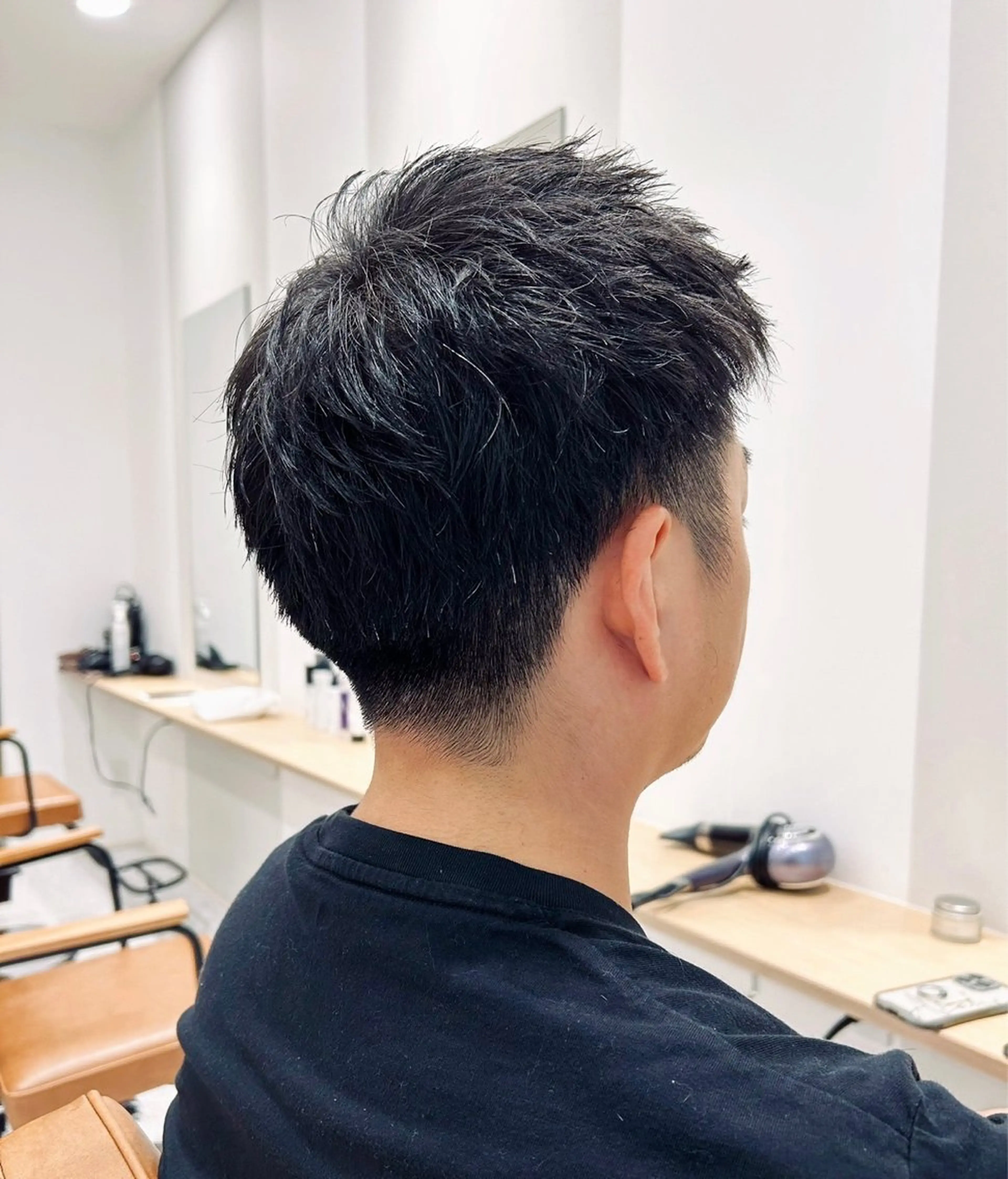 ショート メンズ ビジネス 刈り上げ Sum所属・髙橋 慶悟のヘアスタイル