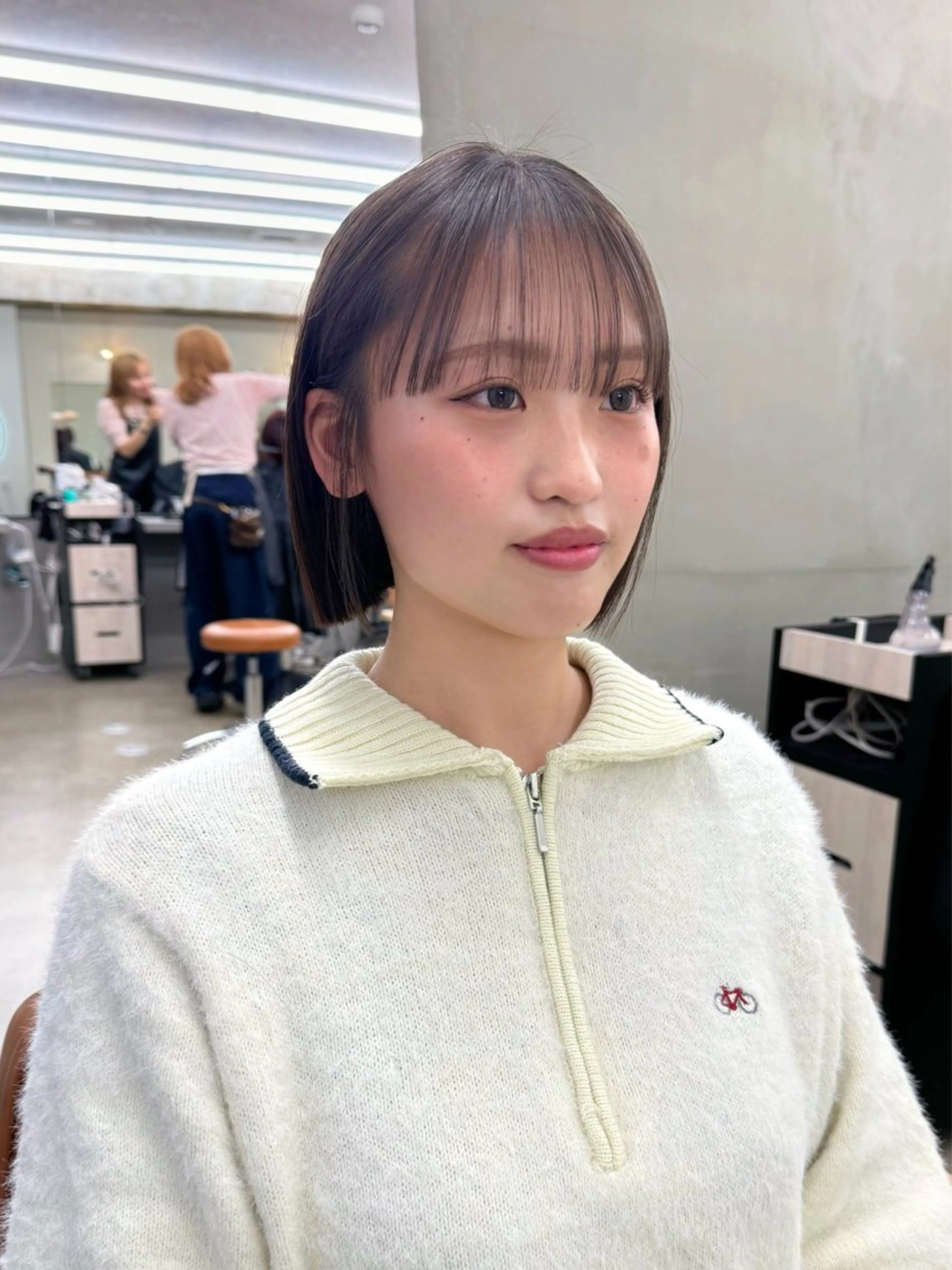 ショート カラー グレージュ/レイヤー /ボブ/moyu🎀のヘアスタイル