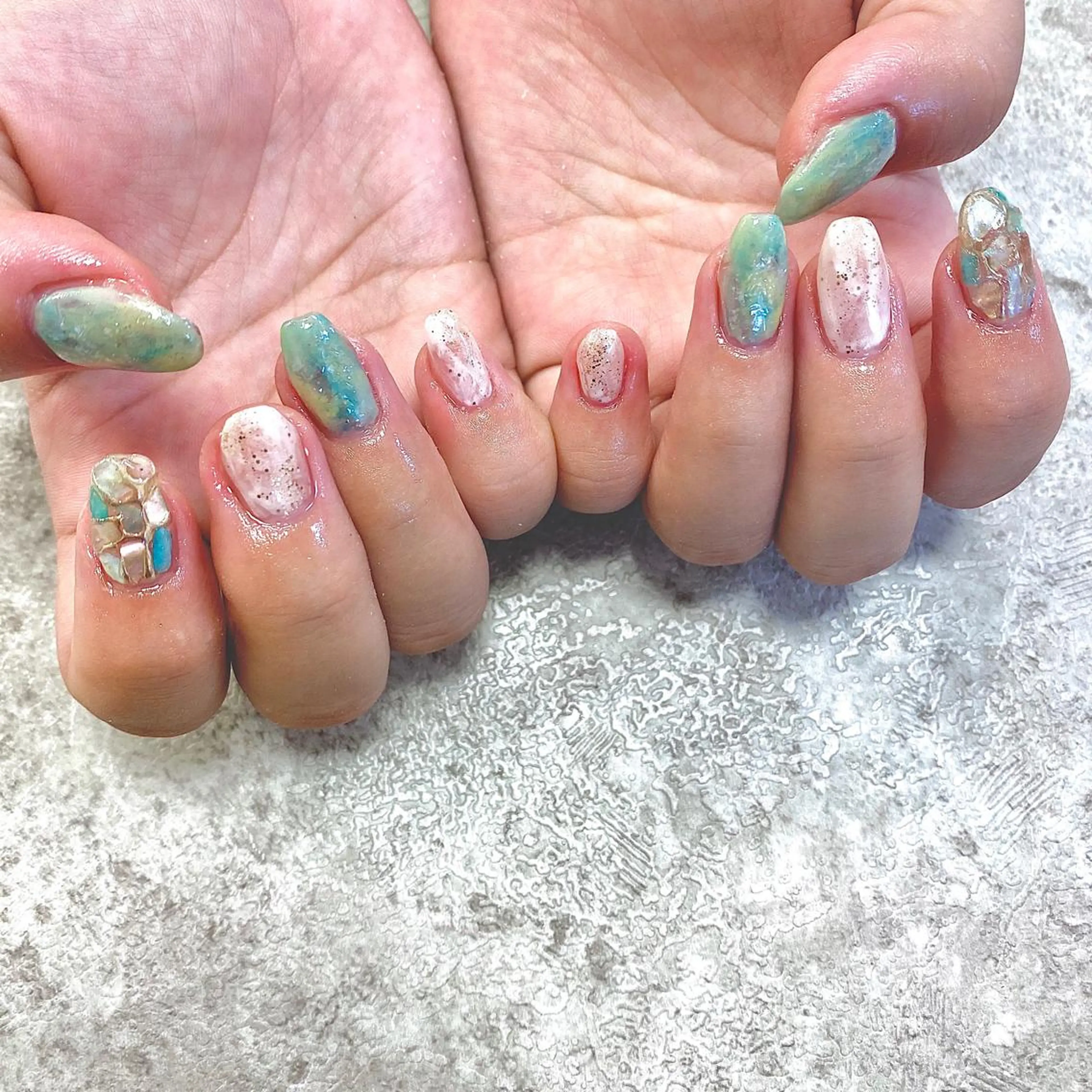 ネイル ハンドネイル ハンドケア ulu~new generation salon所属・ulu KURUMI💖のネイルデザイン