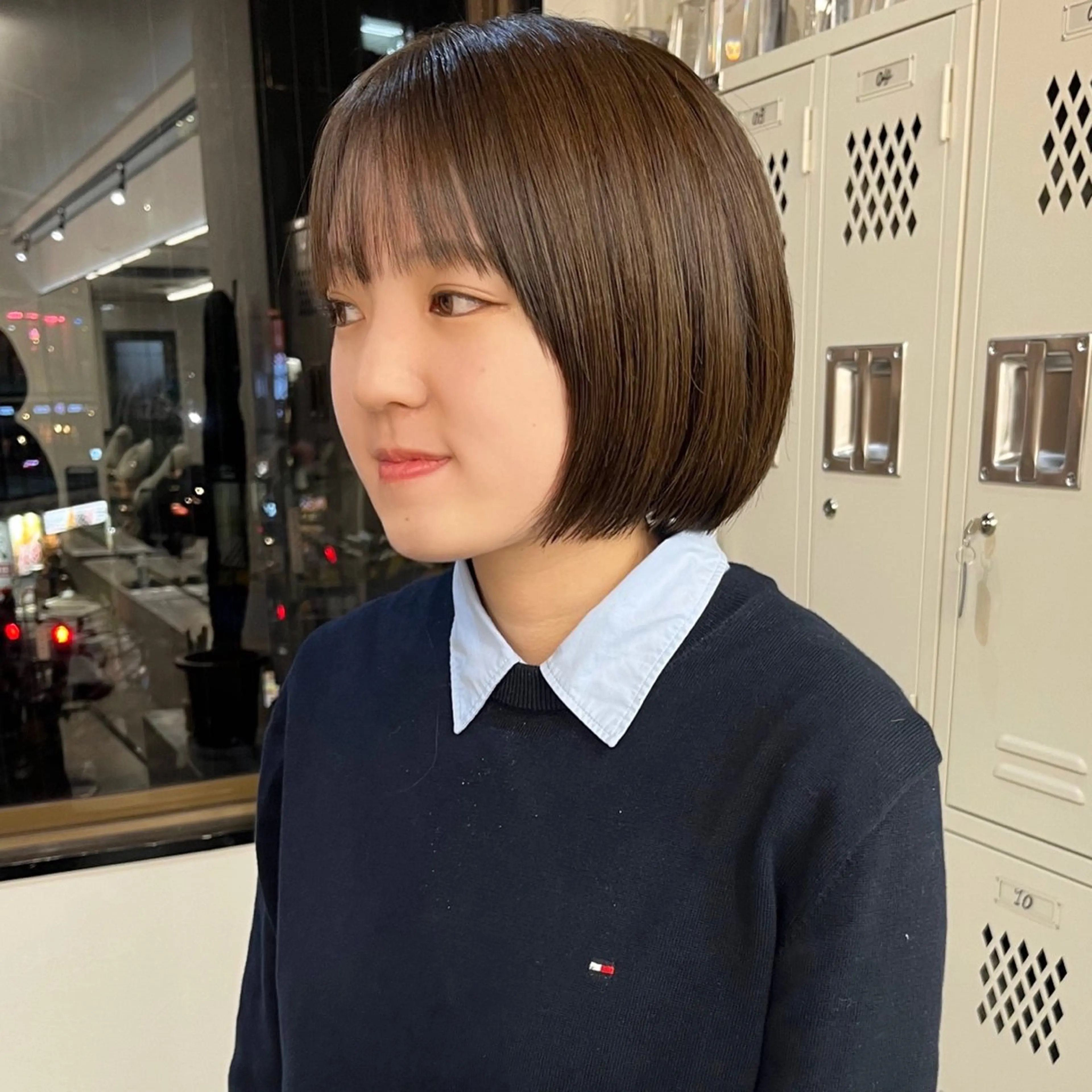 ショート カラー ベージュカラー ブリーチ ブリーチなしカラー オリーブベージュ ボブ カット ヘアカラー トリートメント 朝がちょっと楽しくな るshort･bobのヘアスタイル