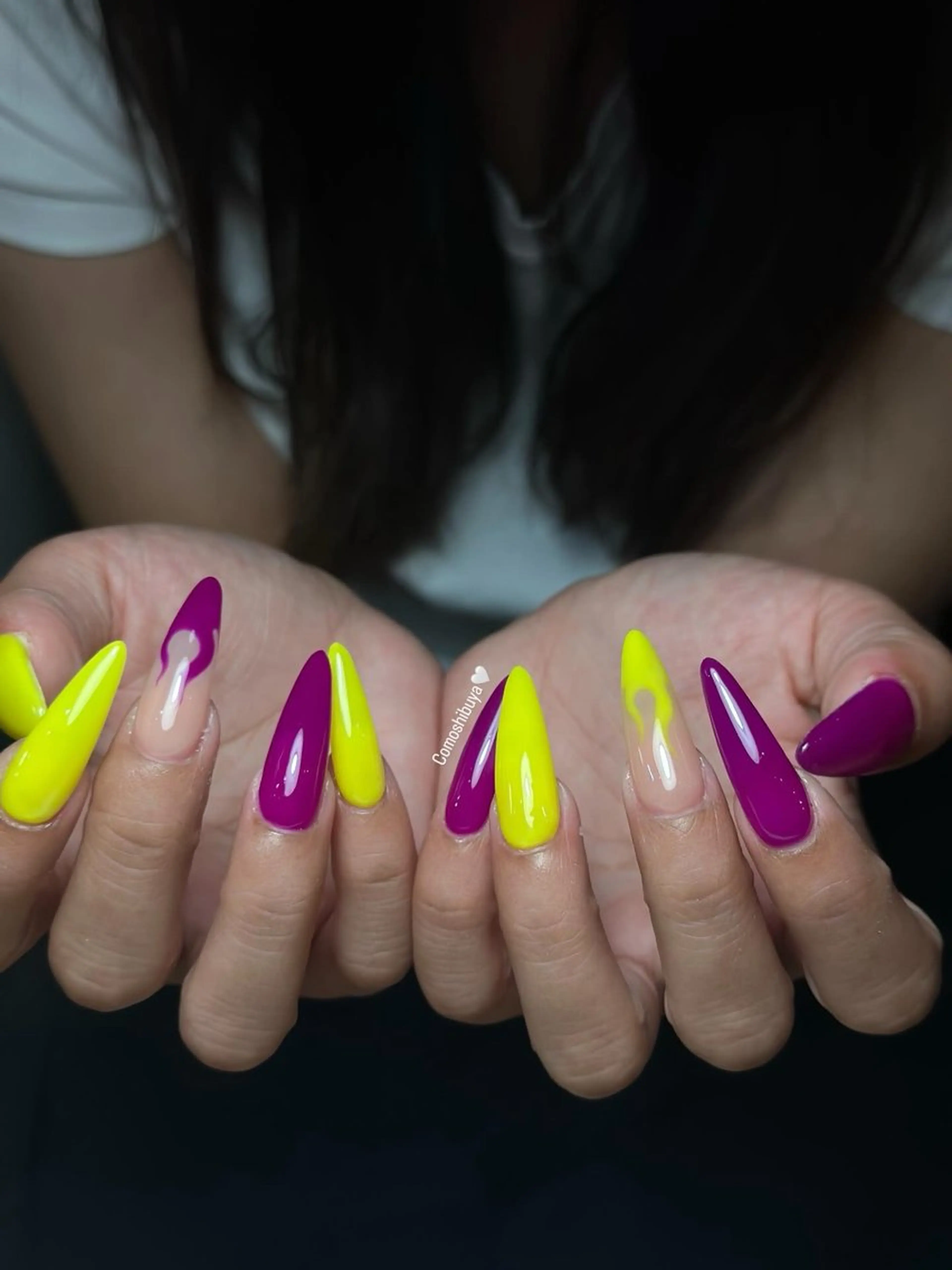 ネイル 韓国ネイル シンプルネイル ワンホンネイル CoMo Nail Studio所属・CoMo Nailのネイルデザイン