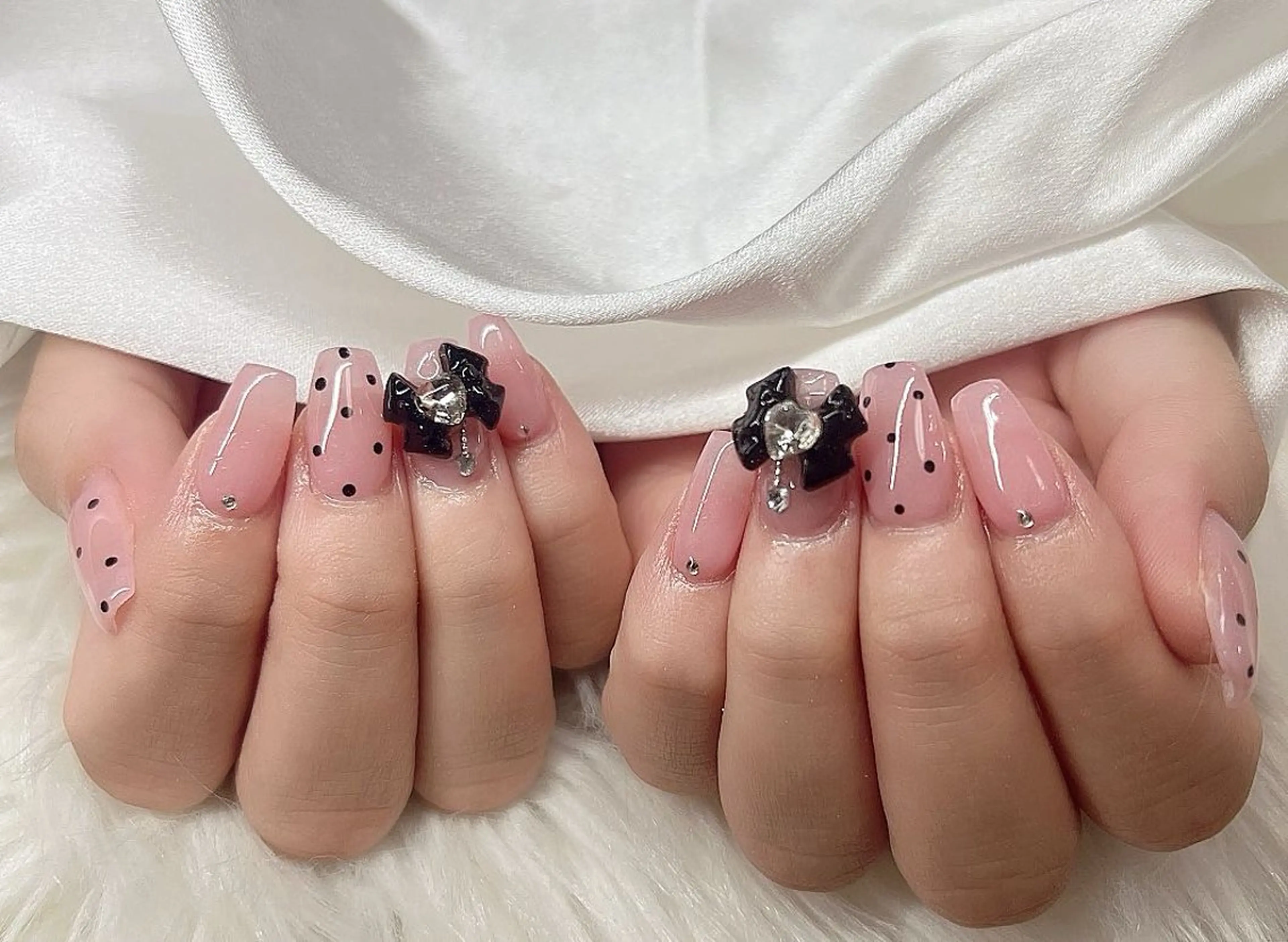 ネイル チークネイル 長さ出し フットネイル フレンチネイル ジェルネイル ハンドネイル Enny lovelyのネイルデザイン