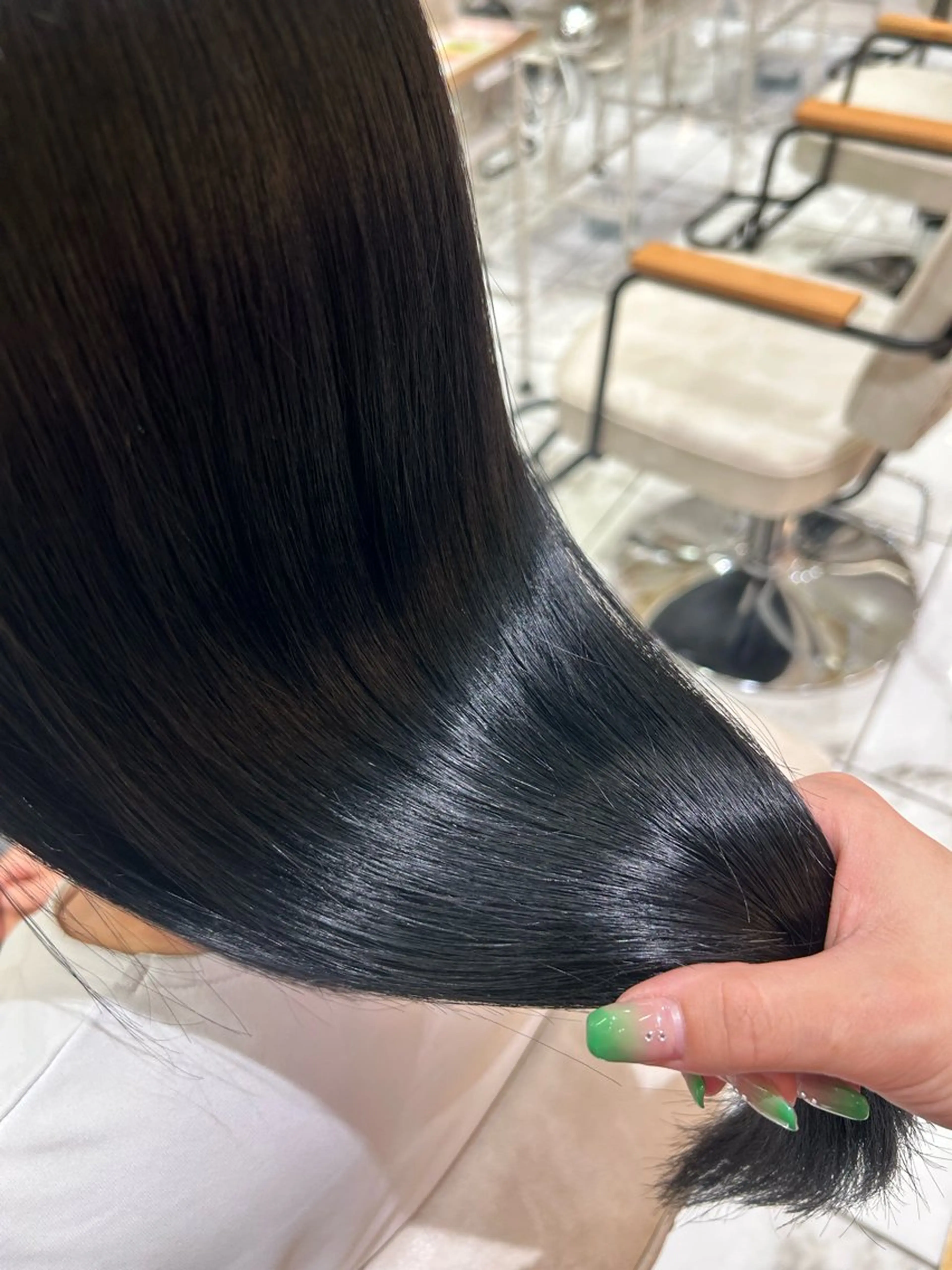 ロング 髪質改善 トリートメント ヘアカラー トリートメント 🇰🇷韓国スタイル /束間まつげ🎀ミキのヘアスタイル