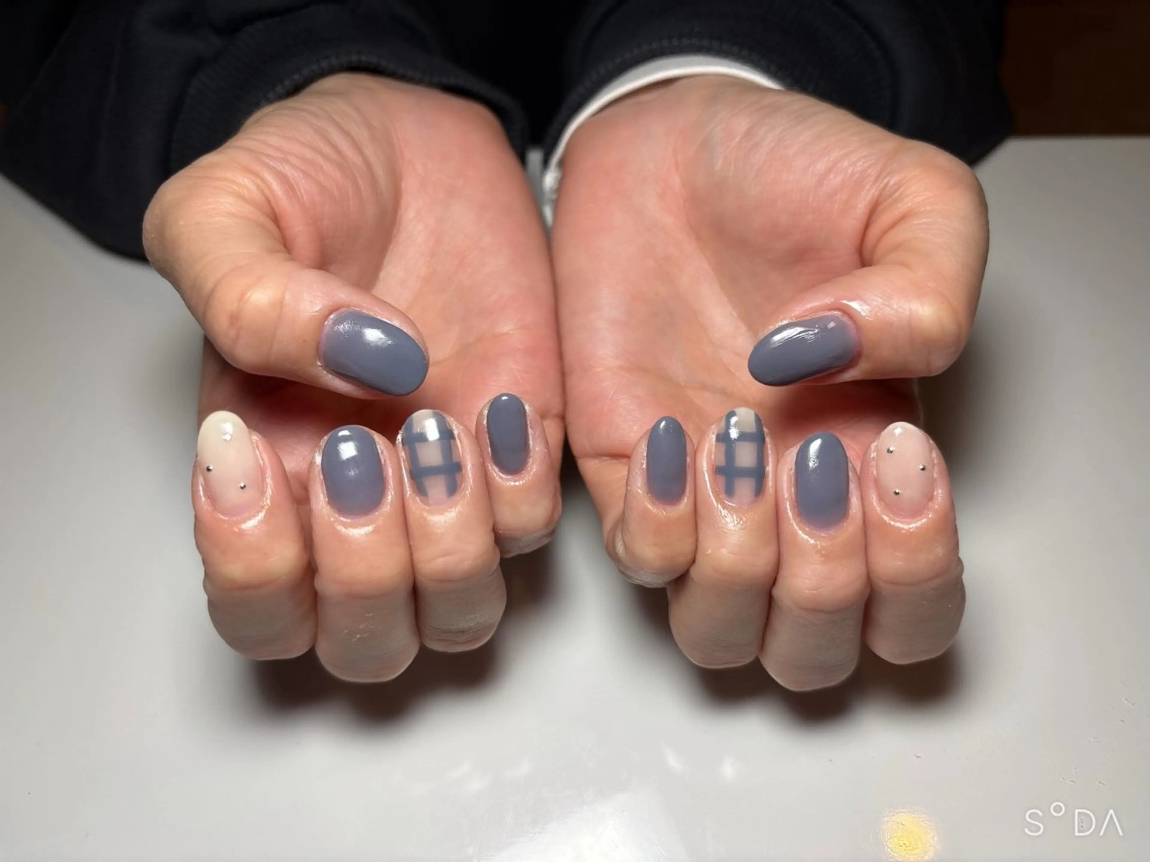 ネイル ハンドネイル Ree所属・ネイル脱毛 Reeのネイルデザイン