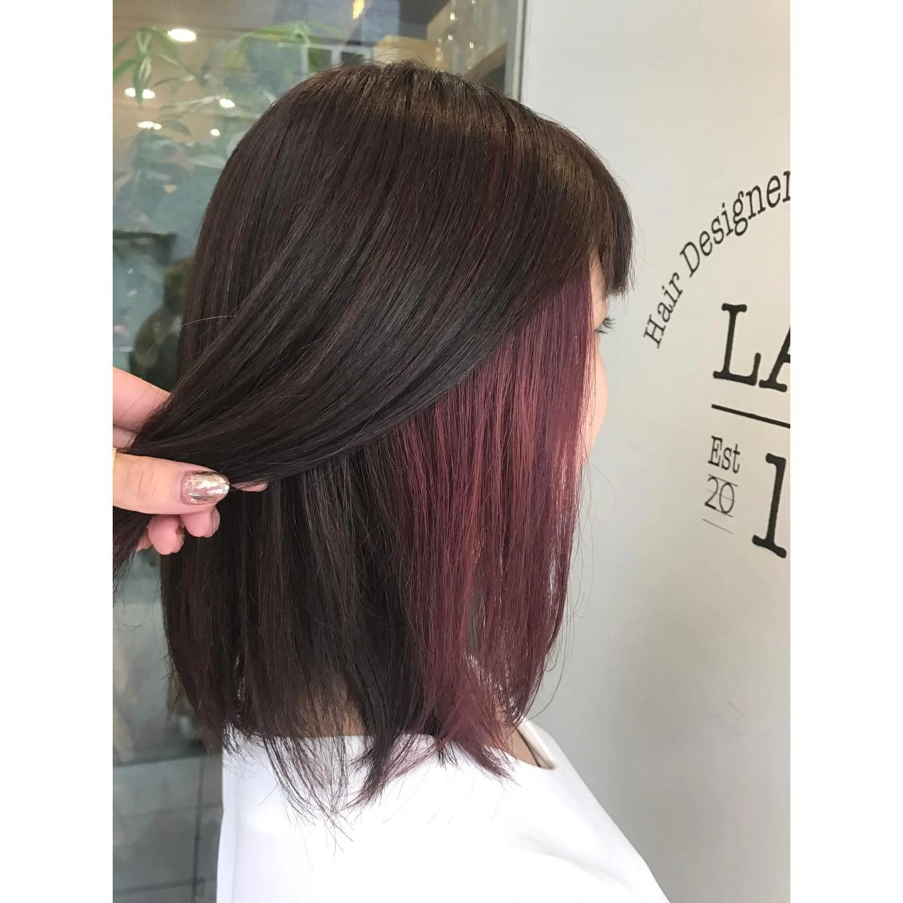 ミディアム カラー ブリーチ インナーカラー ピンクカラー ひろせ かなのヘアスタイル