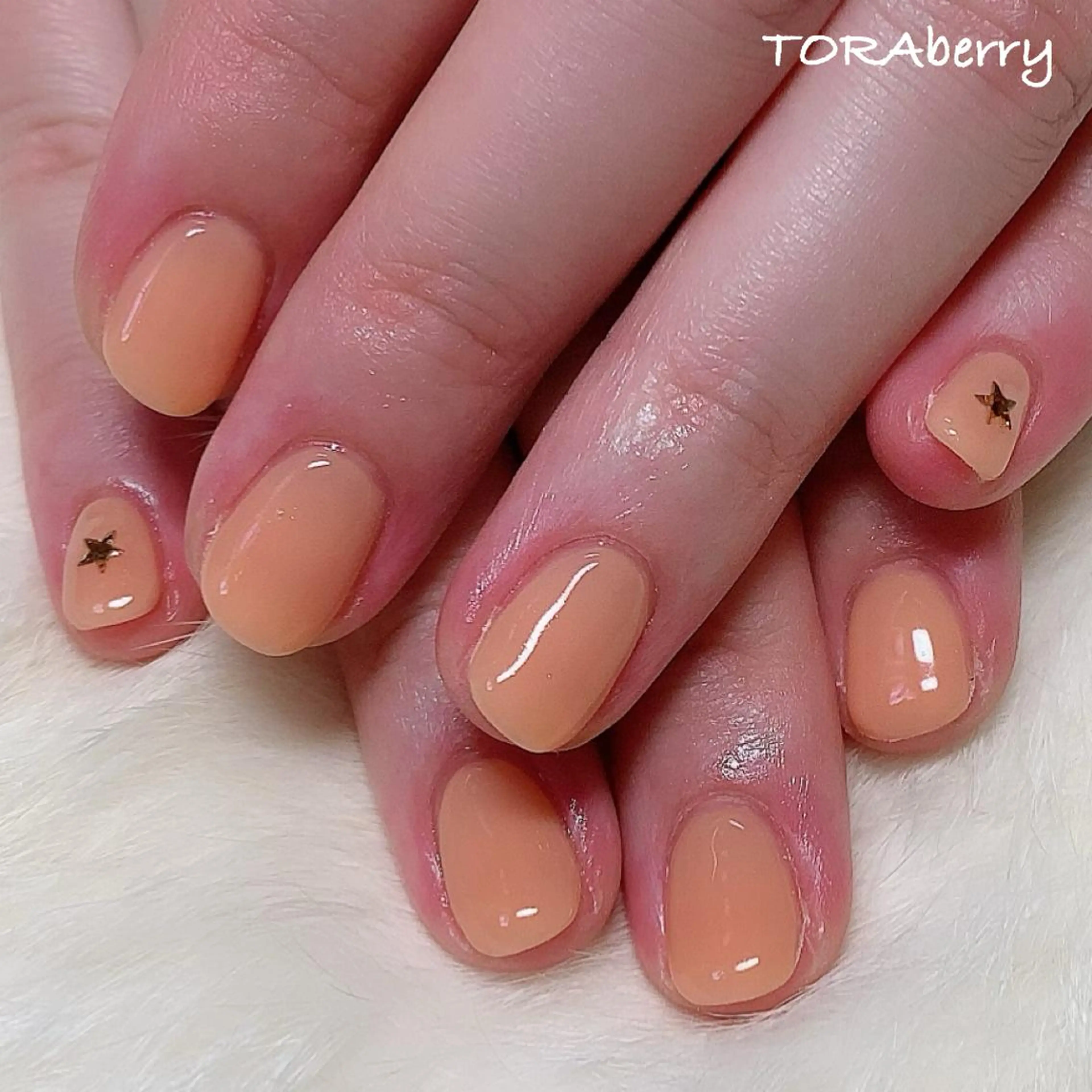 ネイル ワンカラーネイル ハンドネイル ネイリスト なつみのネイルデザイン