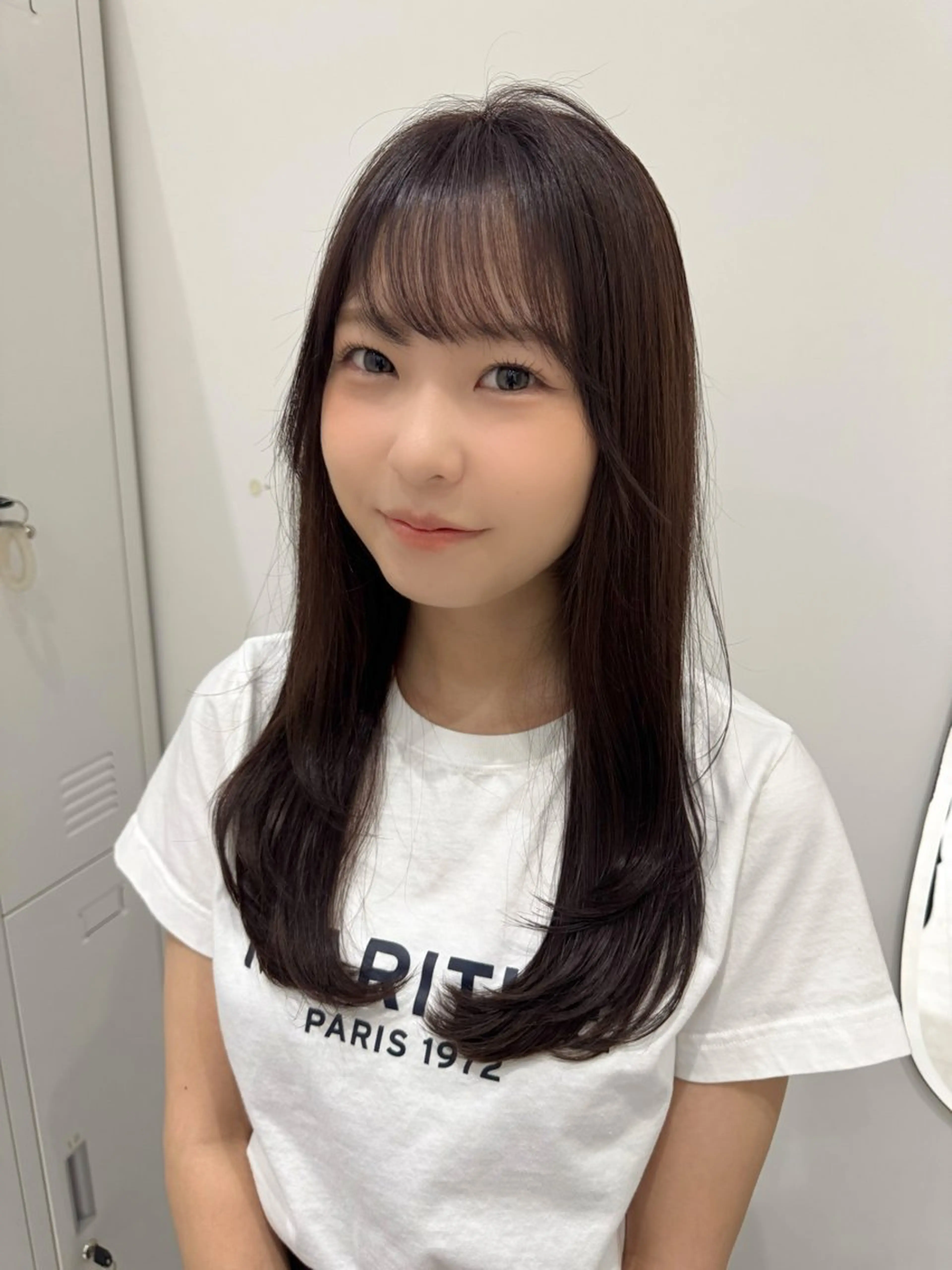 ロング カラー ブラウンカラー ラベンダーカラー レイヤーカット ロング カット ヘアカラー トリートメント 透け 艶感カラー齊木 勇人のヘアスタイル