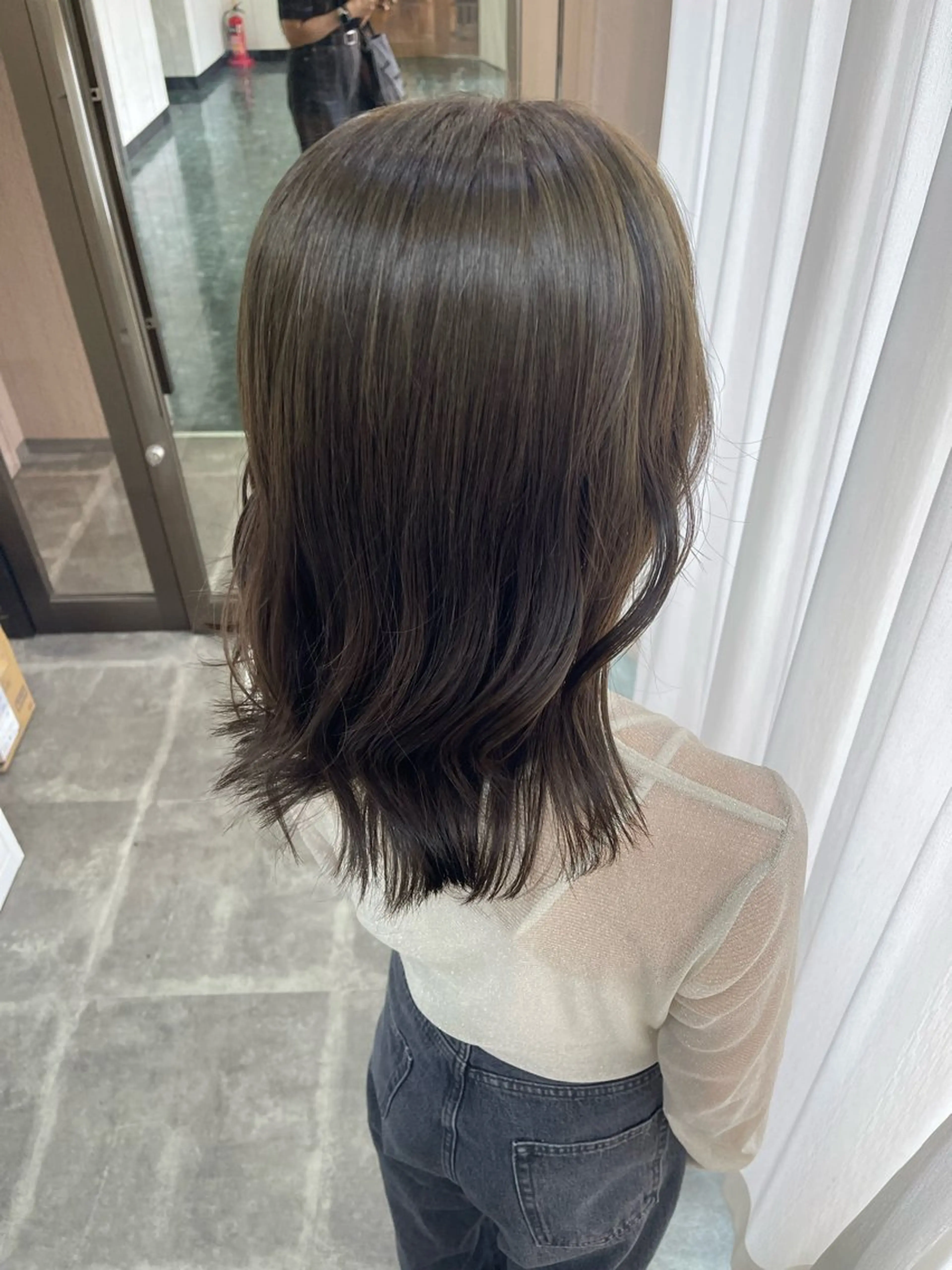 ミディアム カラー ベージュカラー ブリーチ ケアブリーチ デザインカラー ダブルカラー カット ヘアカラー トリートメント SOYON西大寺店所属・ダブルカラー/ 髪質改善💎安藤のヘアスタイル
