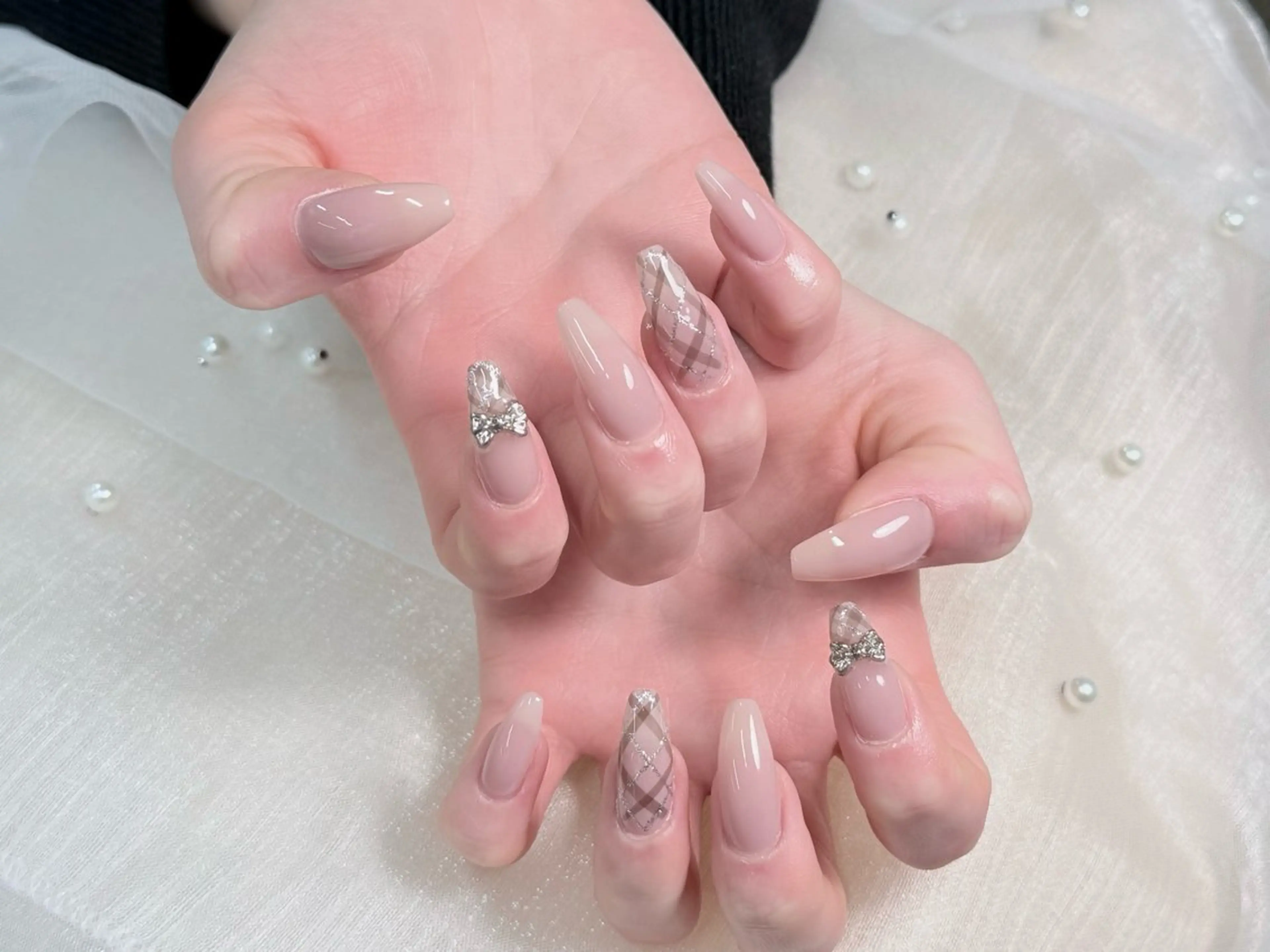 ネイル ハンドネイル ToliyDeliy Keilyのネイルデザイン