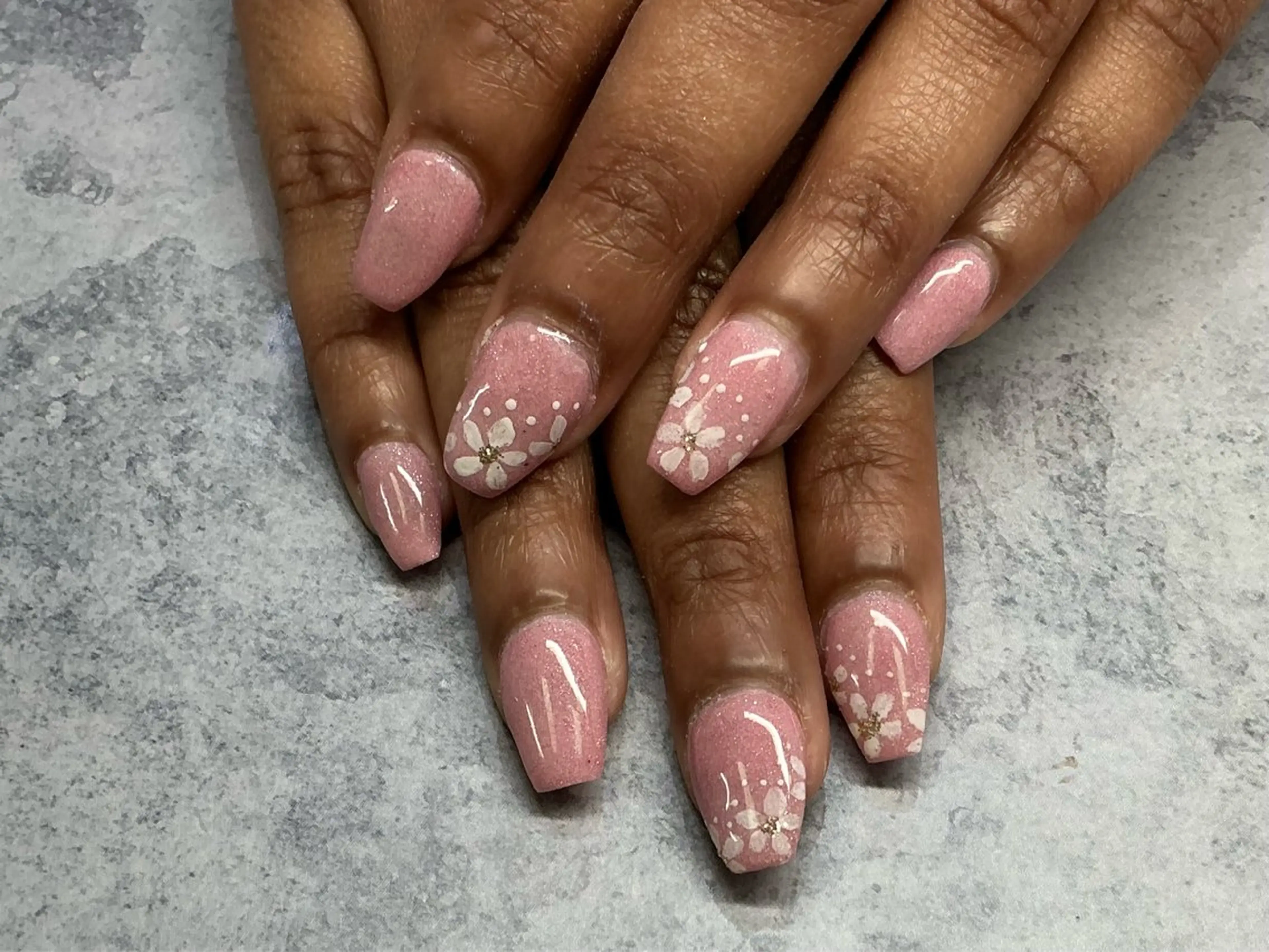 セミロング ネイルロッソ所属・ネイルロッソ 浅草店のネイルデザイン