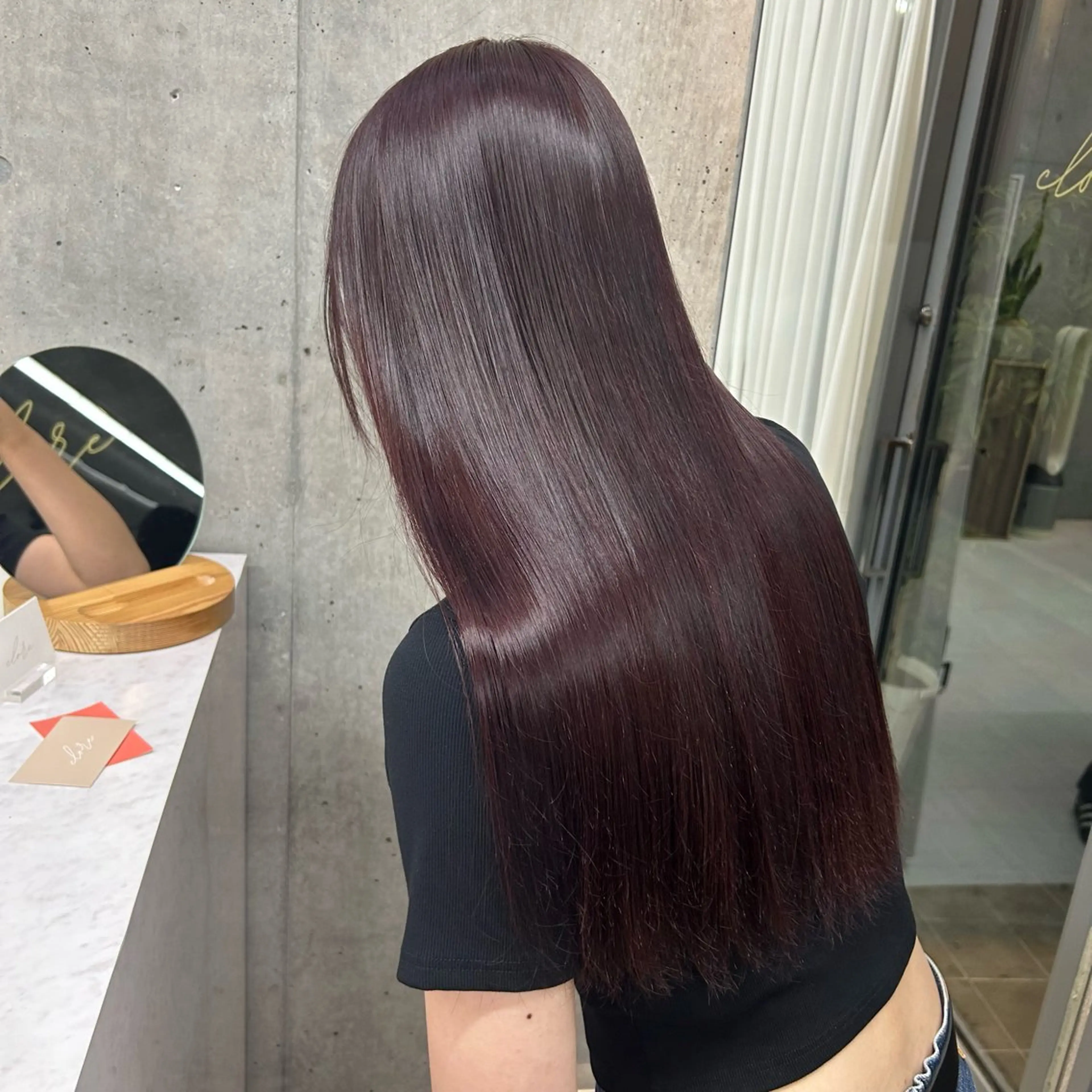 ロング ピンクラベンダー ヘアカラー トリートメント Lomalia Yuukaのヘアスタイル