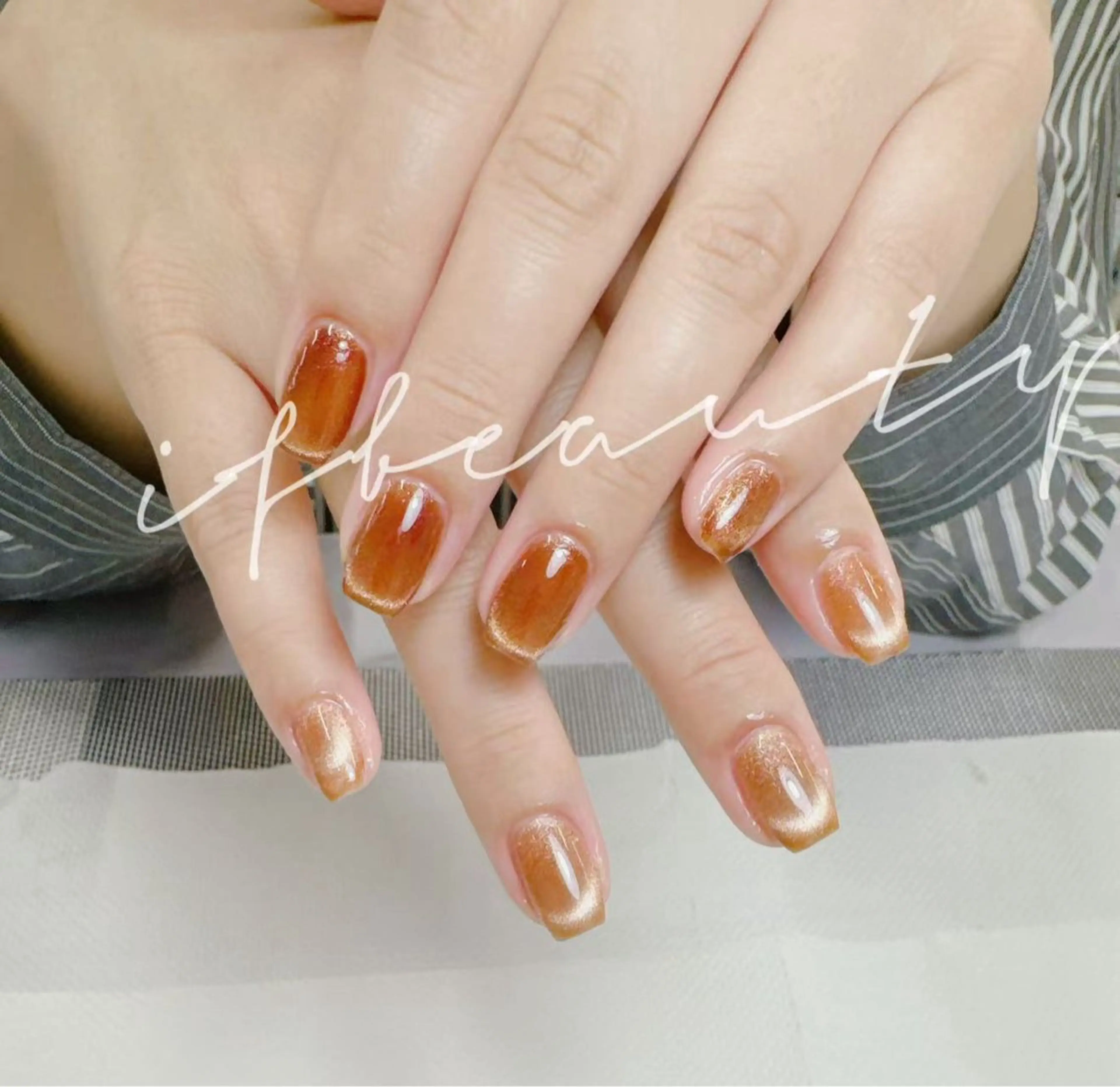 ネイル フレンチネイル マグネットネイル マグネットフレンチ If beauty salon 1号店所属・夏 目のネイルデザイン
