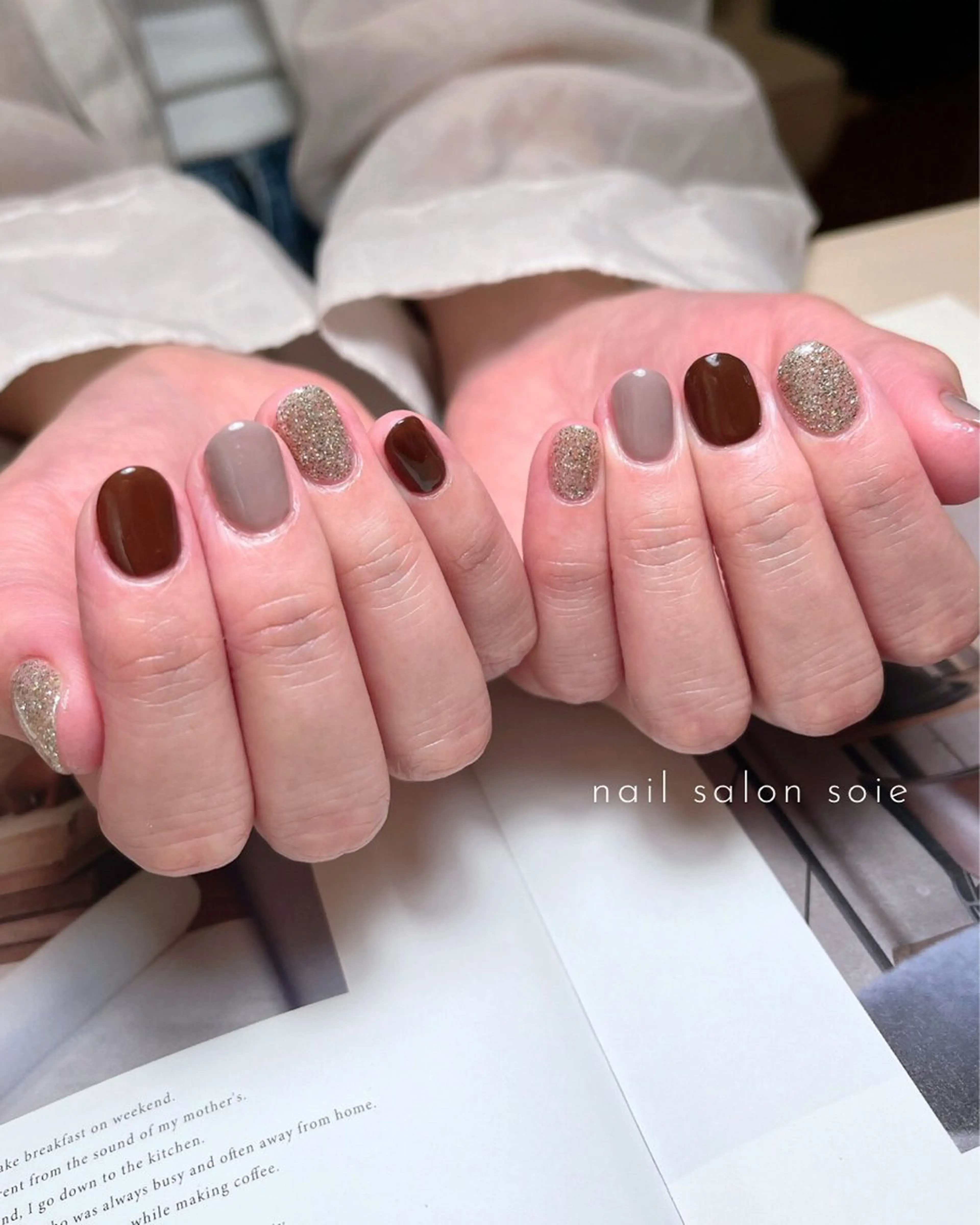 ネイル ブラウン ラメ(グリッター) soie nailのネイルデザイン