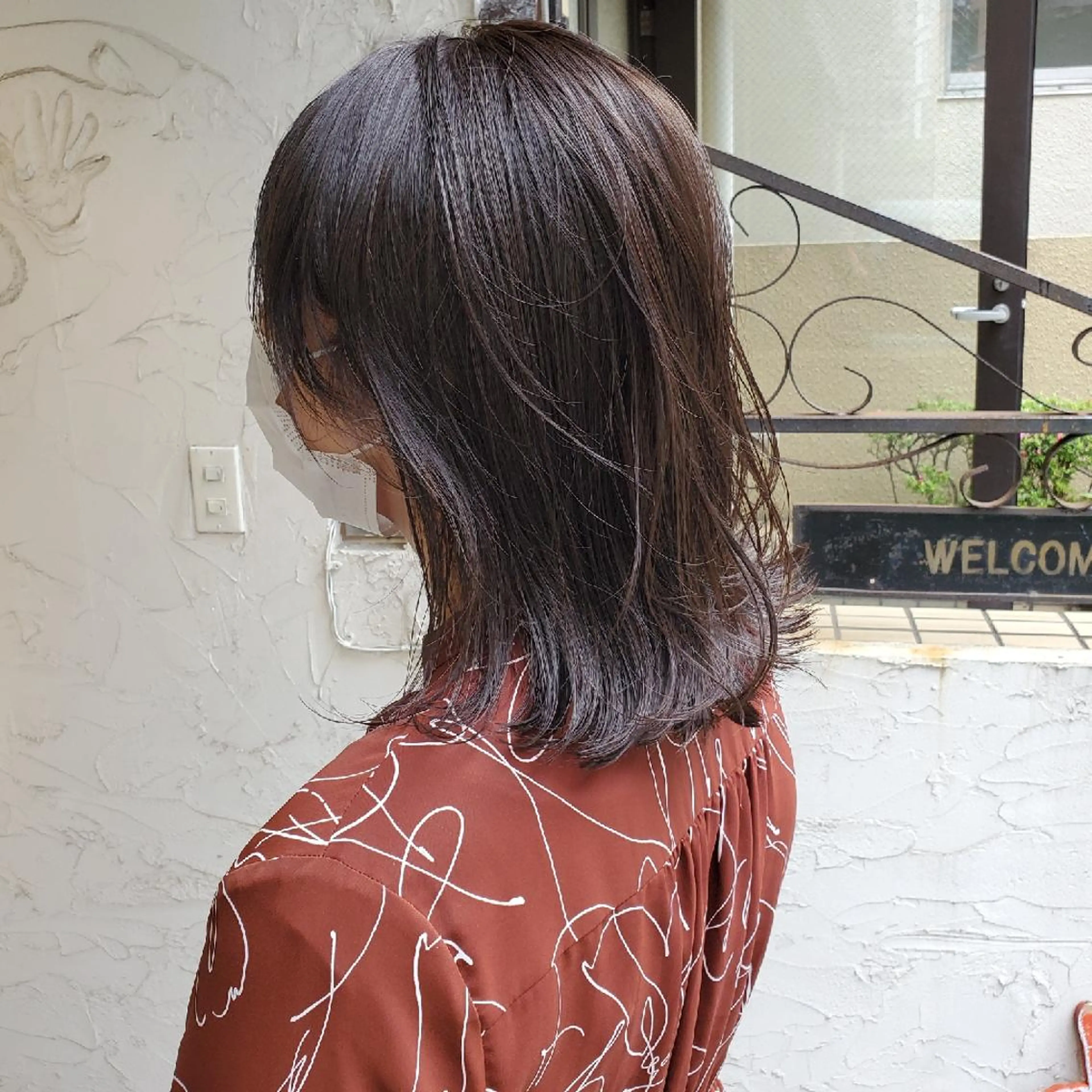 ミディアム カラー カット ヘアカラー トリートメント フリーランス所属・韓国ヘア レイヤー くびれヘアMATSUのヘアスタイル