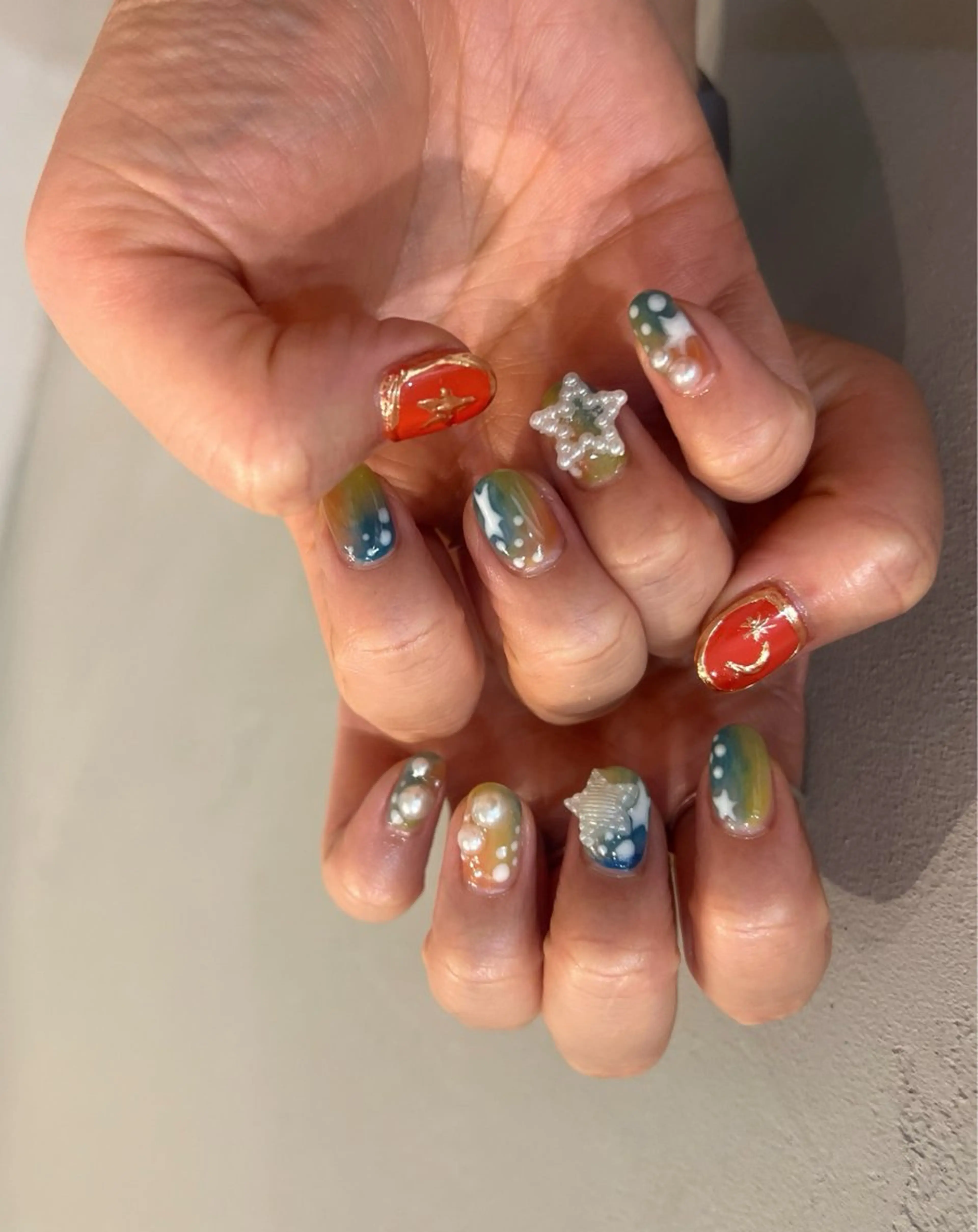 ネイル ハンドネイル ヘアメイクネイリスト 💄💅hidemiのヘアスタイル