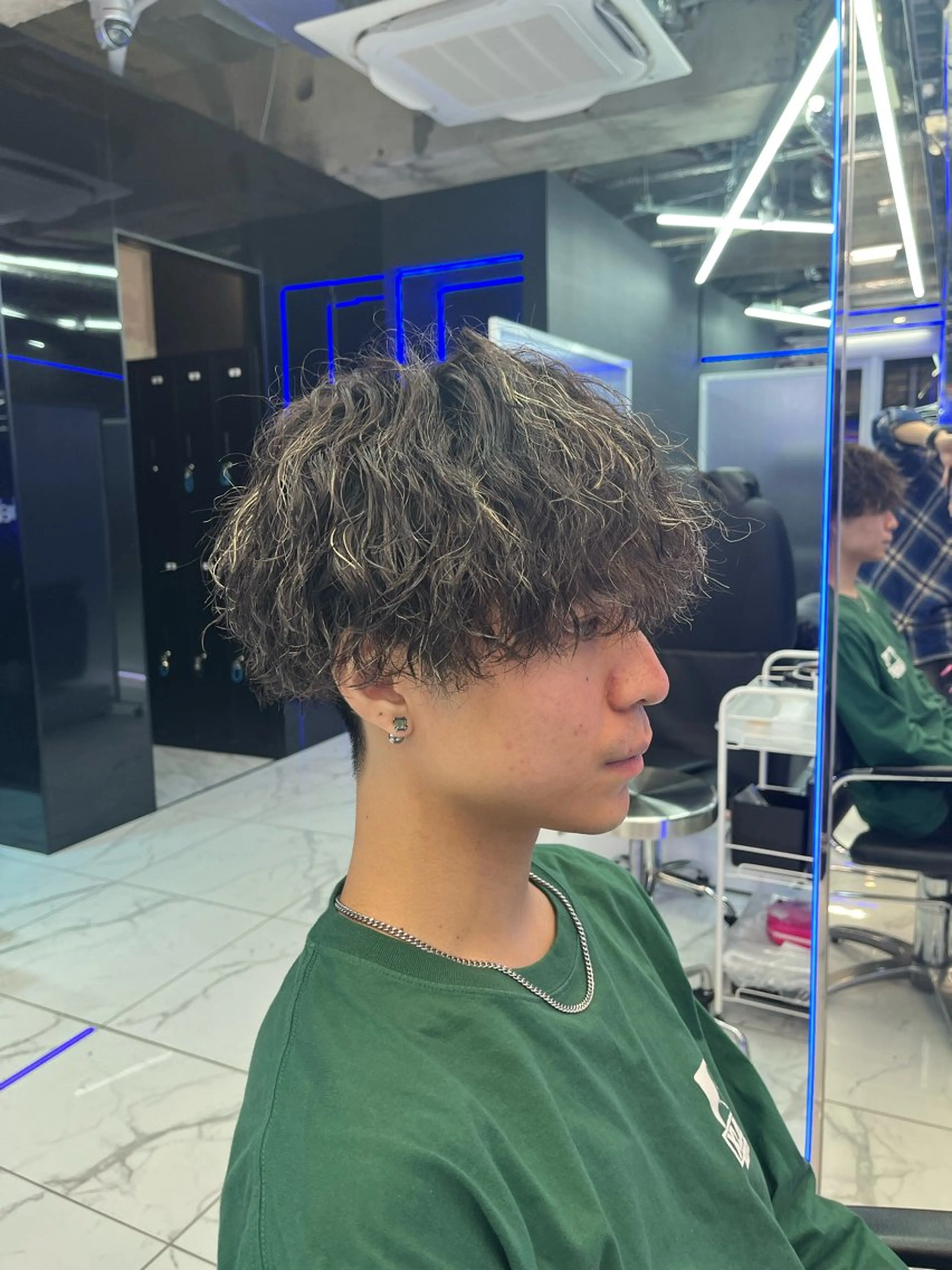 ショート カット パーマ MEN'S  HAIR SENSE 渋谷神南所属・🔥メンズ特化🔥 美容師YUTAのヘアスタイル