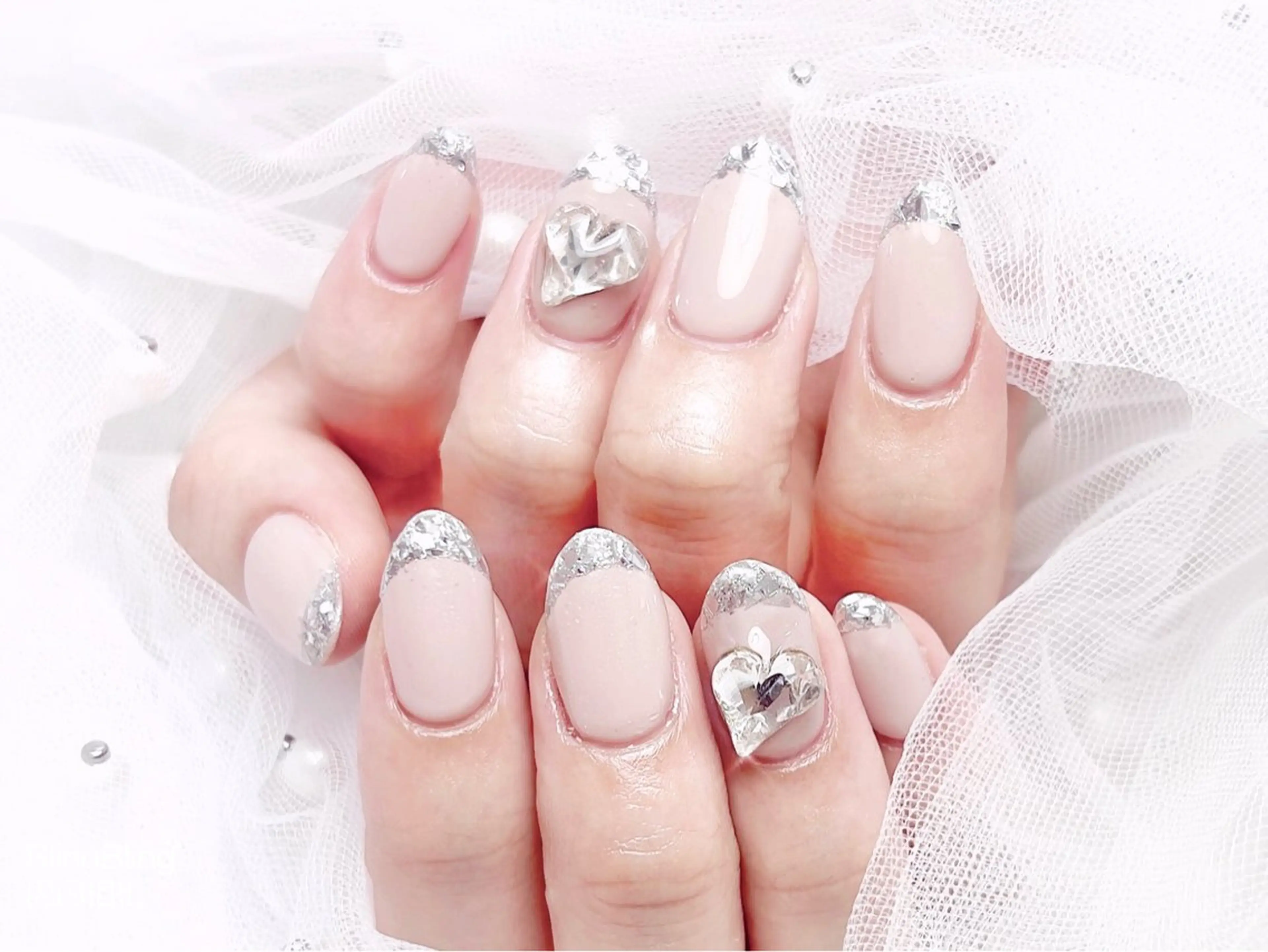 ネイル フレンチネイル ガラスフレンチ Zz nail salonのネイルデザイン