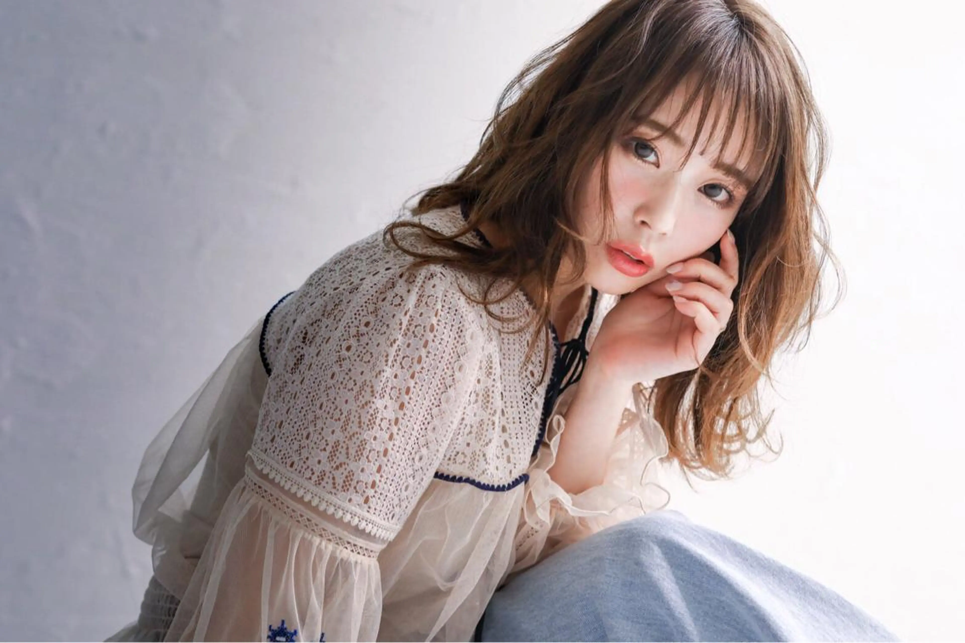ミディアム カラー バレイヤージュ ブリーチ ダブルカラー グラデーションカラー ハイライトカラー hair salon mementoのヘアスタイル