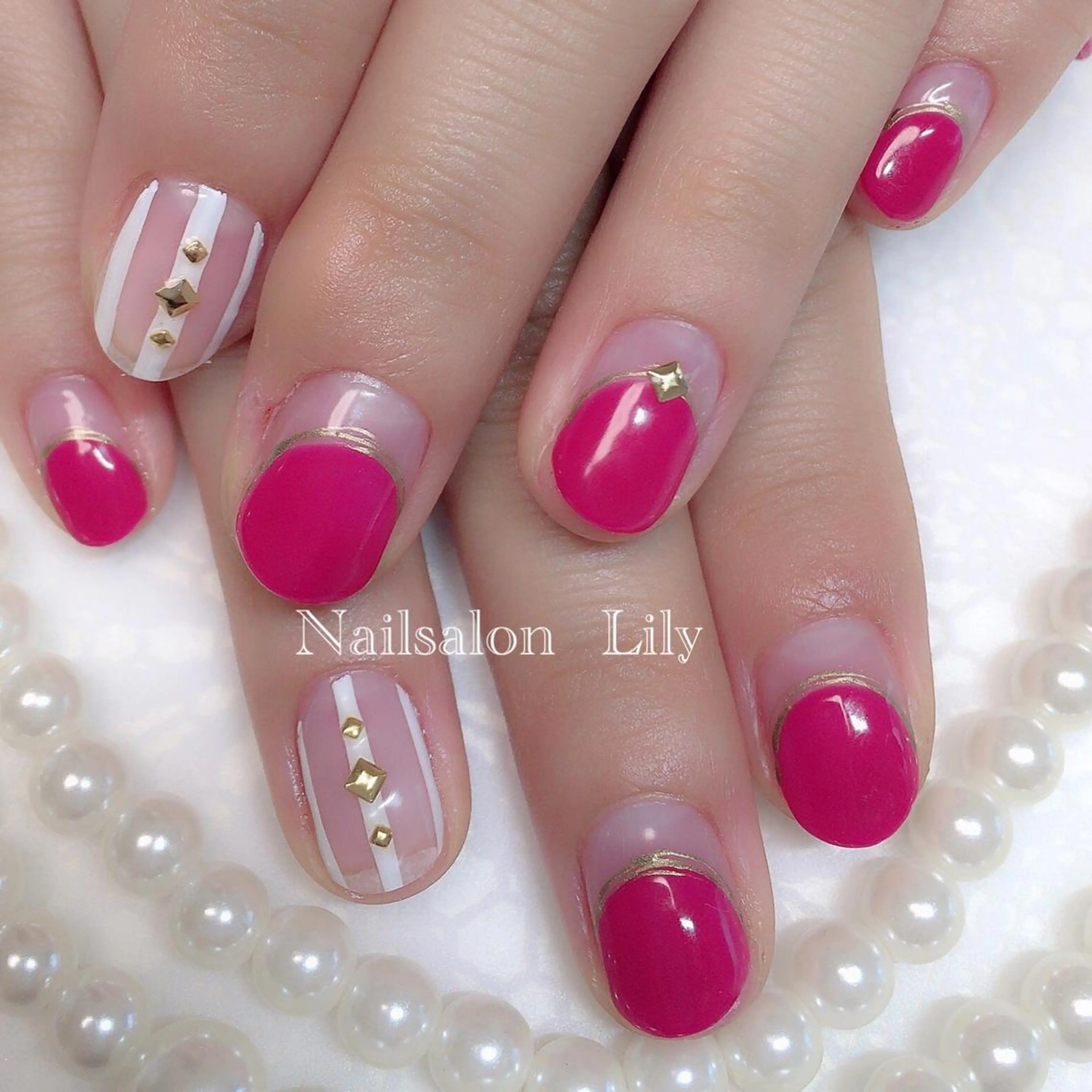 ネイル クリアネイル Nailsalon Lilyのネイルデザイン