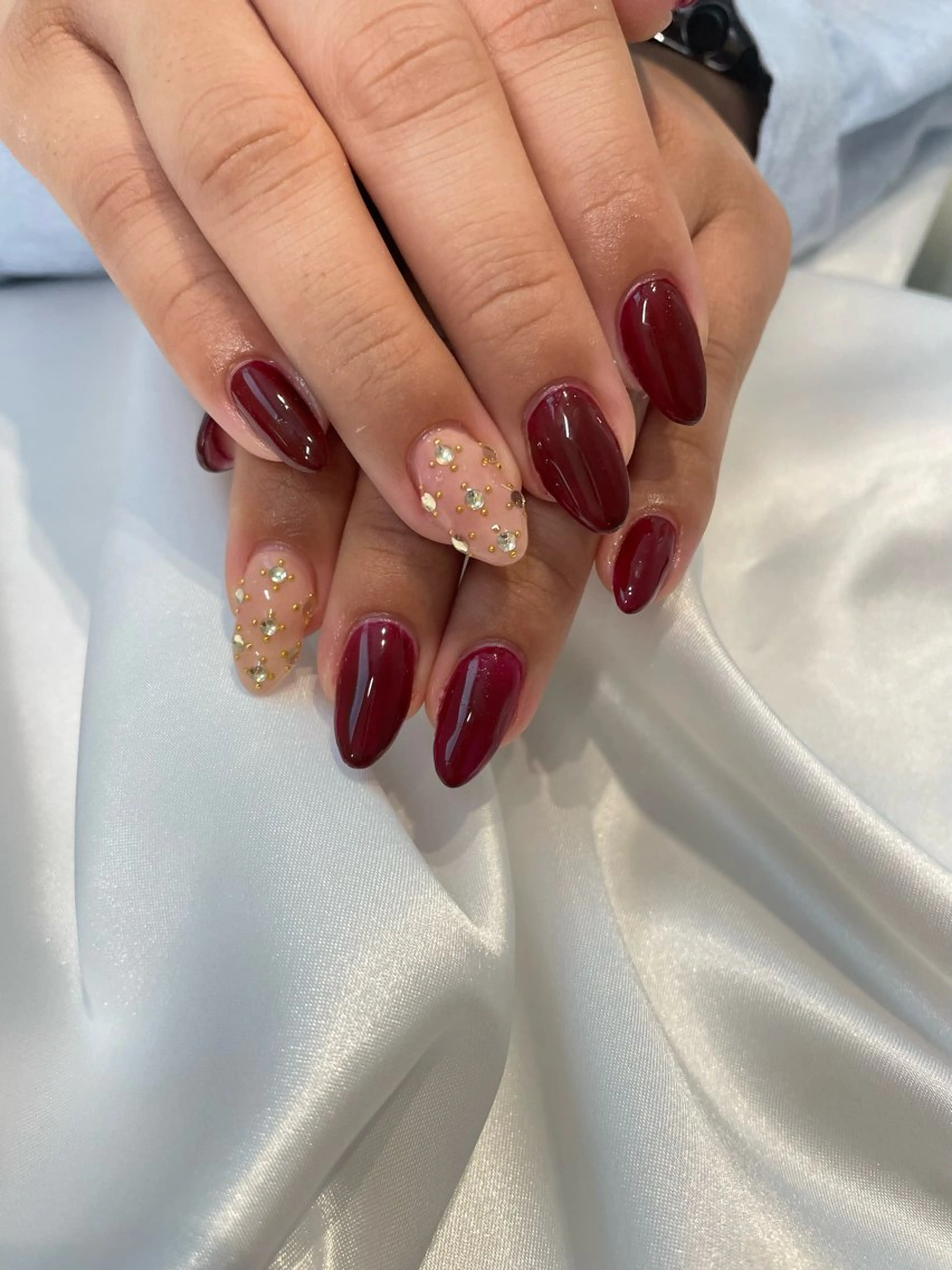 ネイル ハンドネイル ROA NAILのネイルデザイン