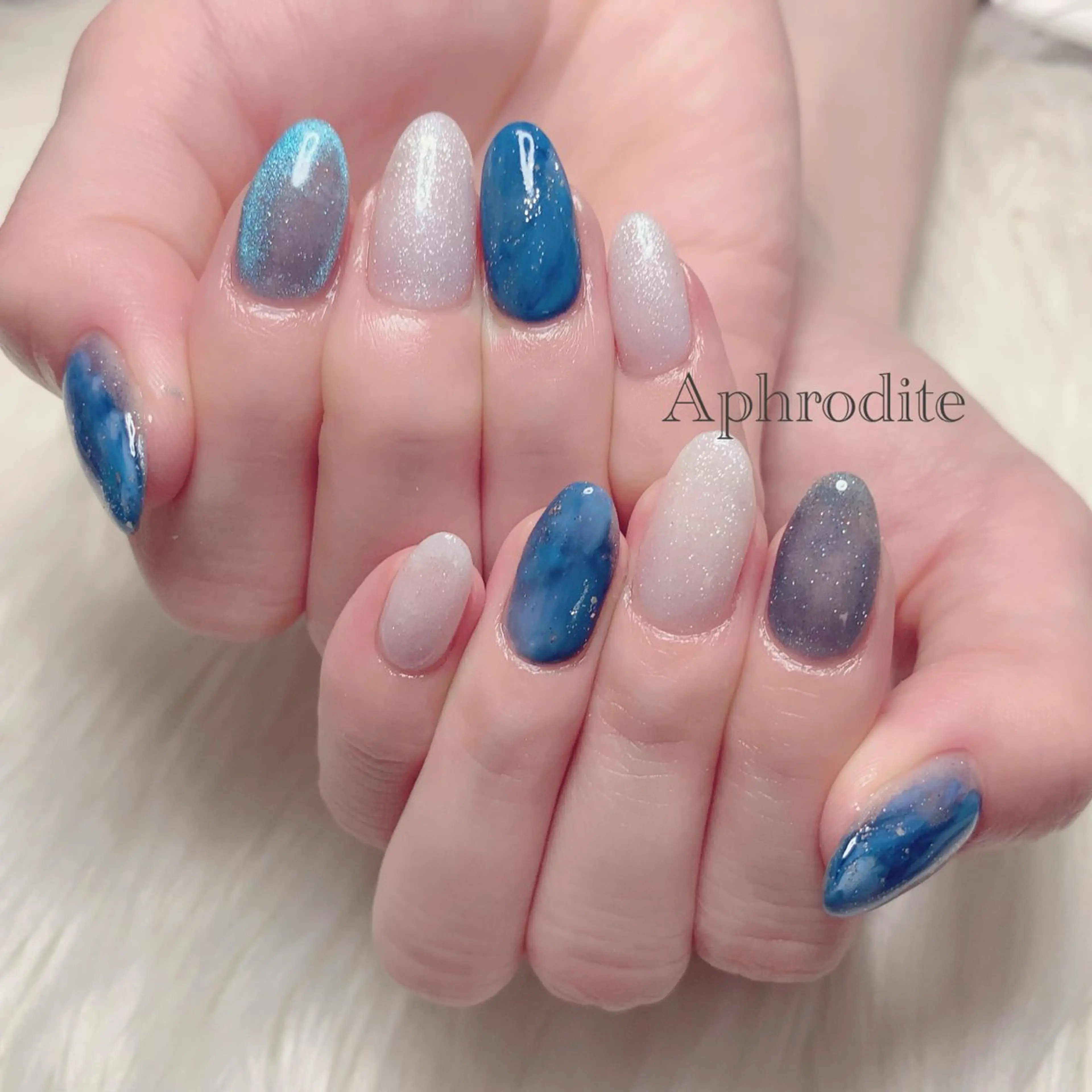 ネイル Aphrodite パラジェル認定サロンのネイルデザイン