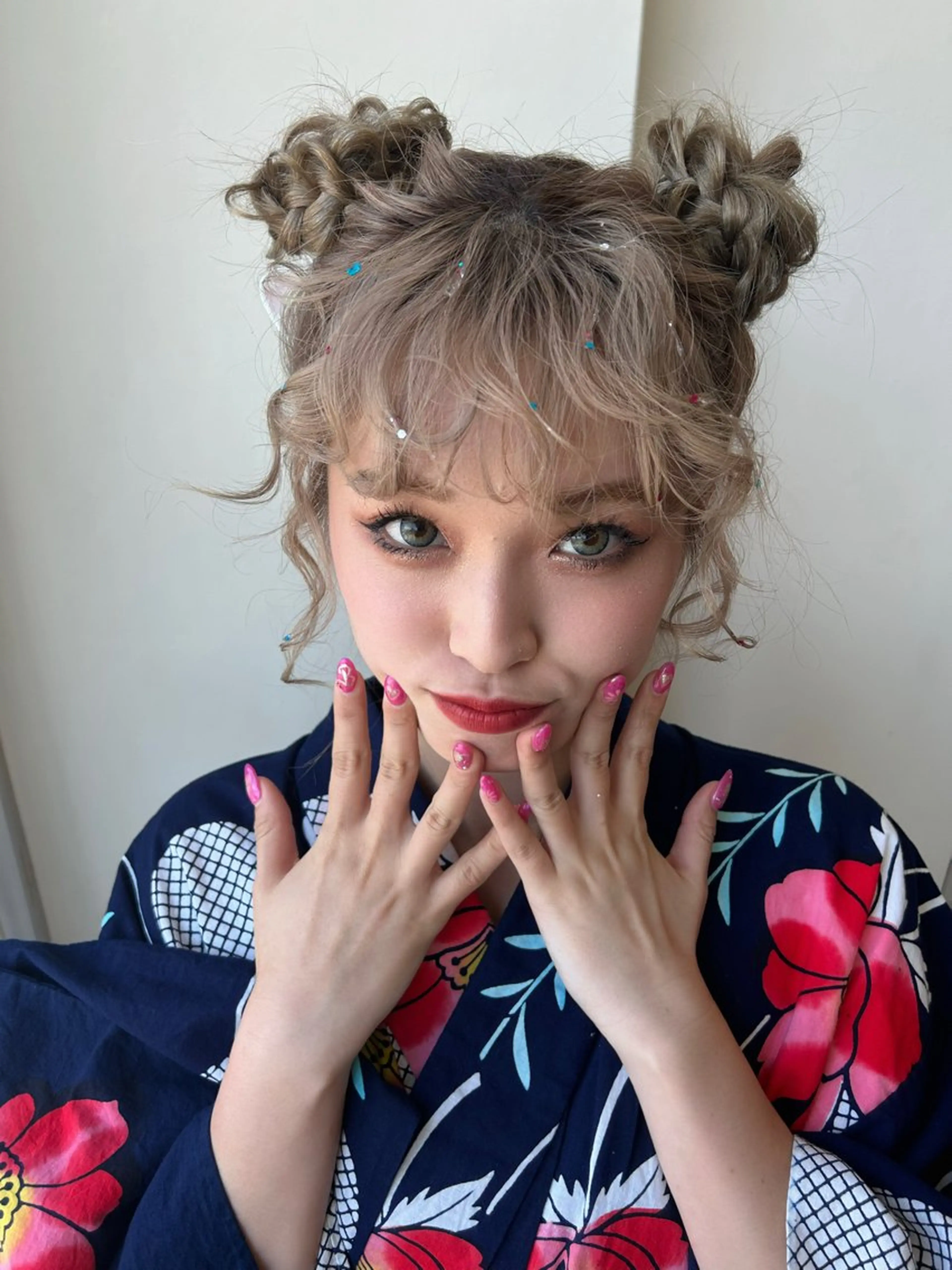 ロング ヘアアレンジ ヘアセット Maho/ボブ/ レイヤー/ハイトーンのヘアスタイル