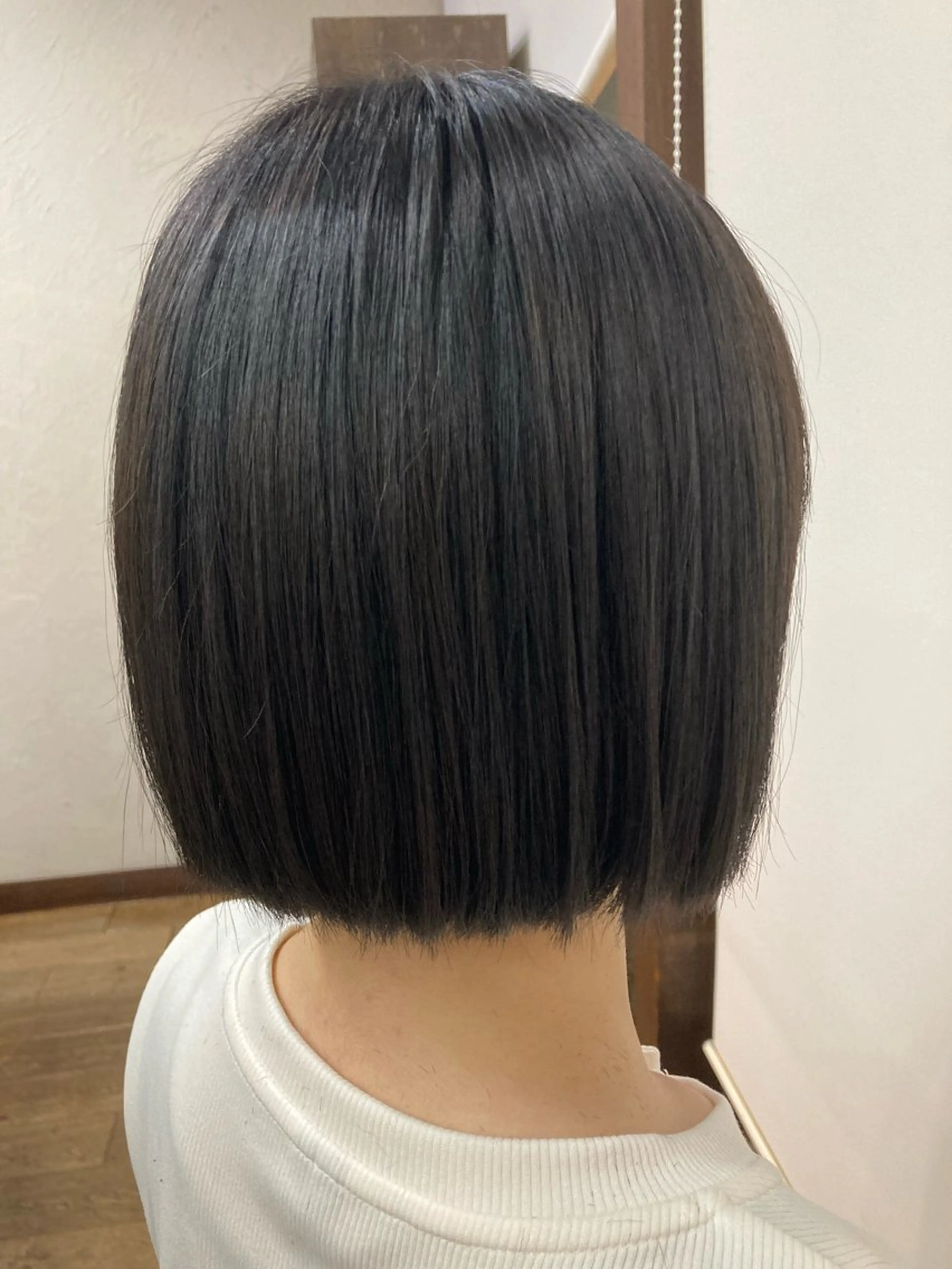 ショート 切りっぱなしボブ ボブ 縮毛矯正特化 長谷川朋樹のヘアスタイル