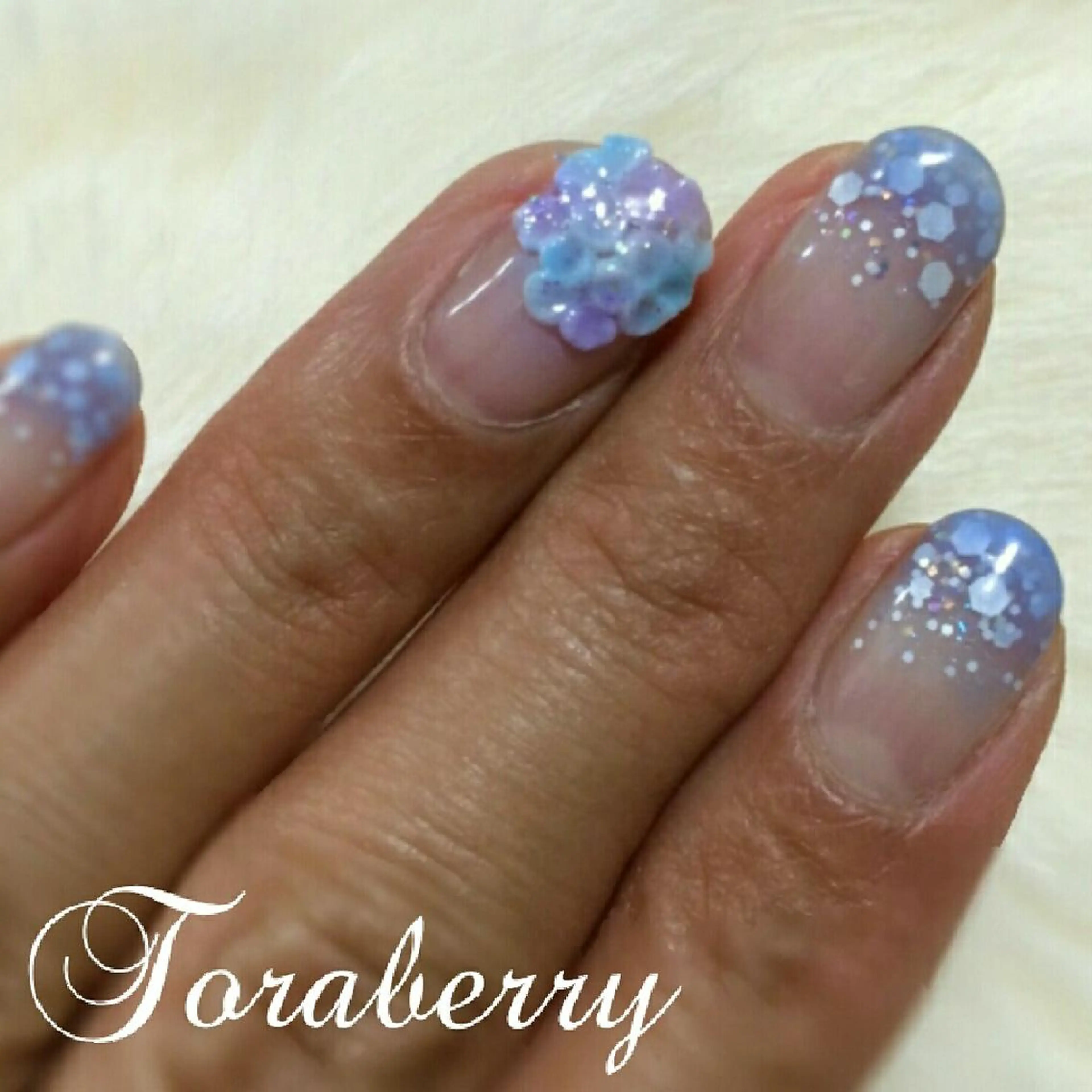 ネイル 持ち込み ネイリスト なつみのネイルデザイン