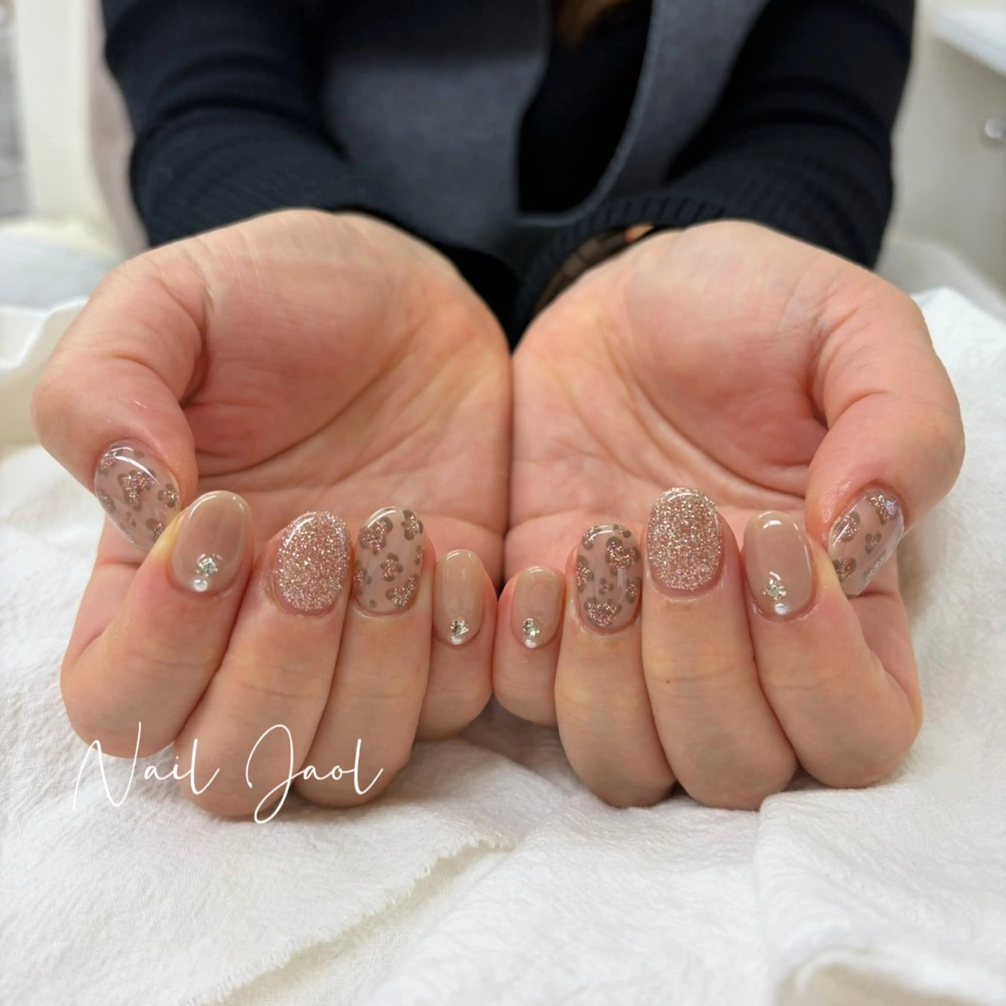 ミディアム 韓国風ヘア ハンドネイル nail jaol池袋店所属・ネイルJaol 池袋のネイルデザイン